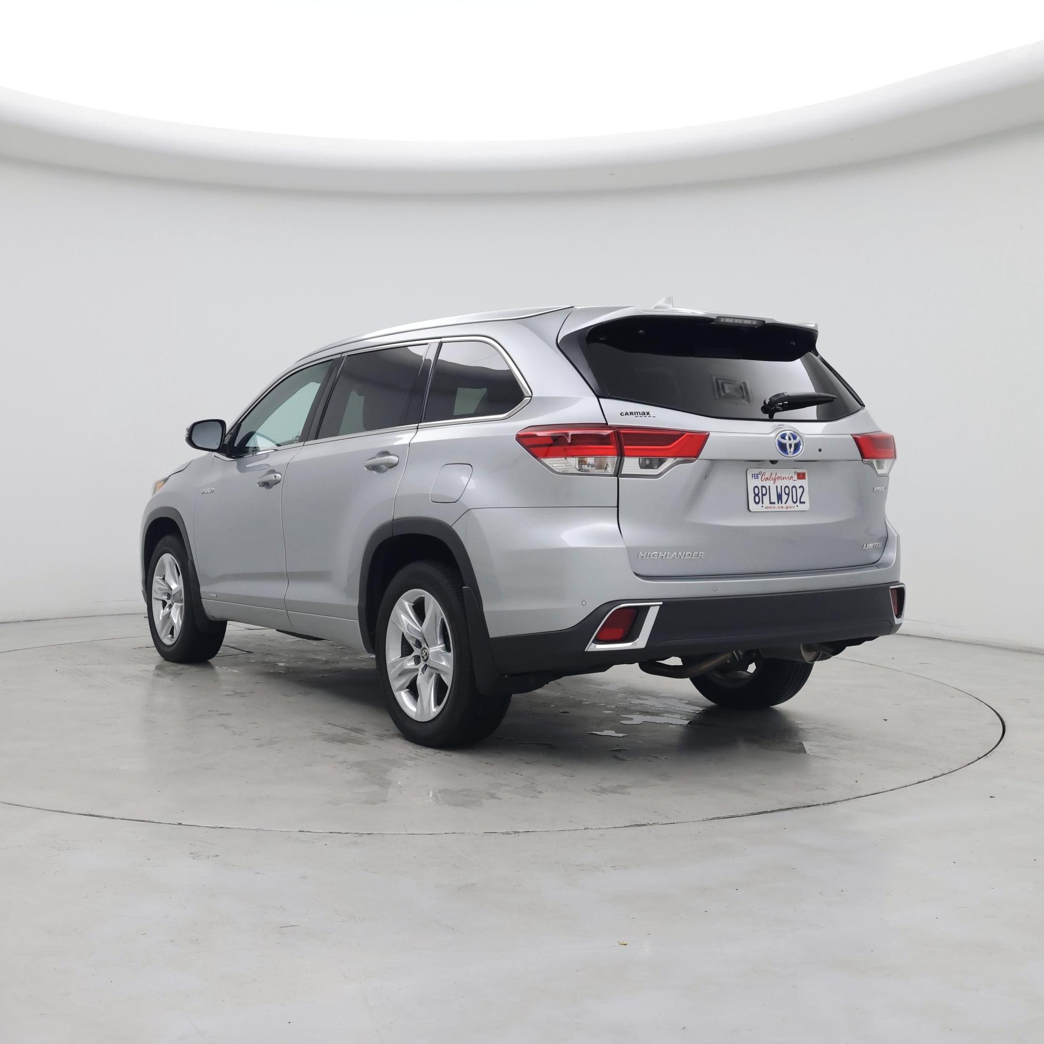 Thumbnail: 2019 Toyota Highlander - 2