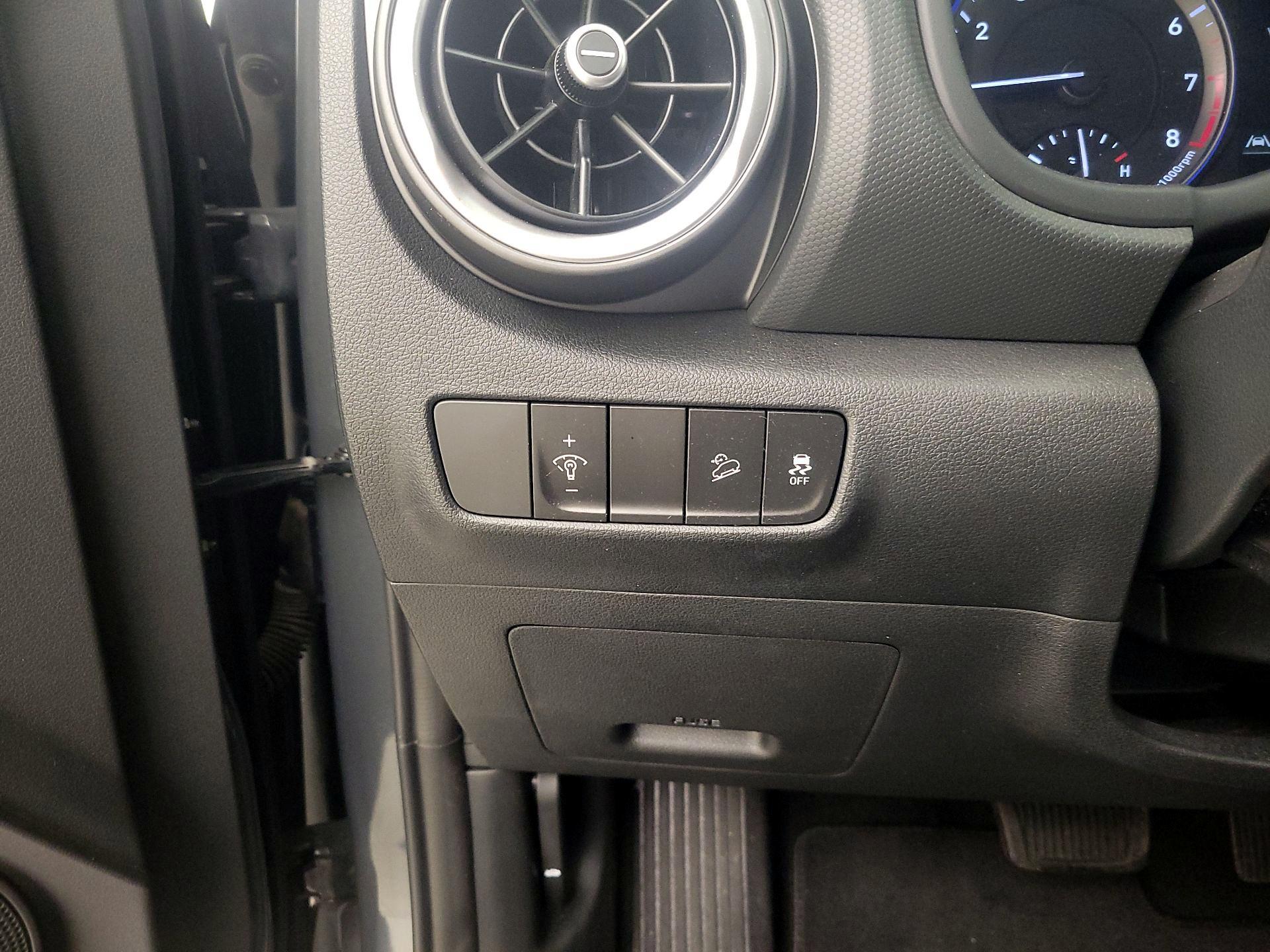 Thumbnail: 2023 Hyundai Kona - 13