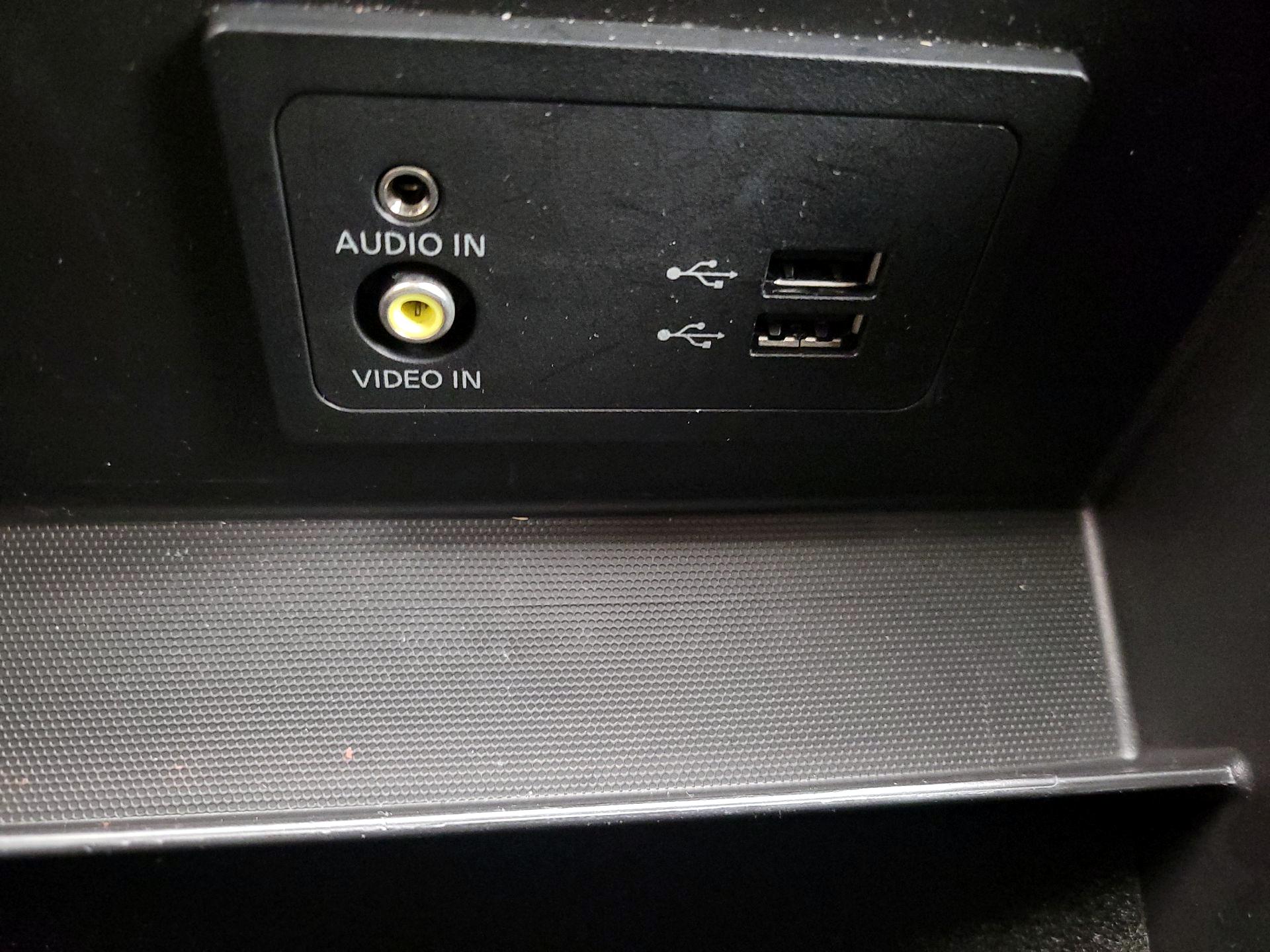 Thumbnail: 2017 Nissan Pathfinder - 18