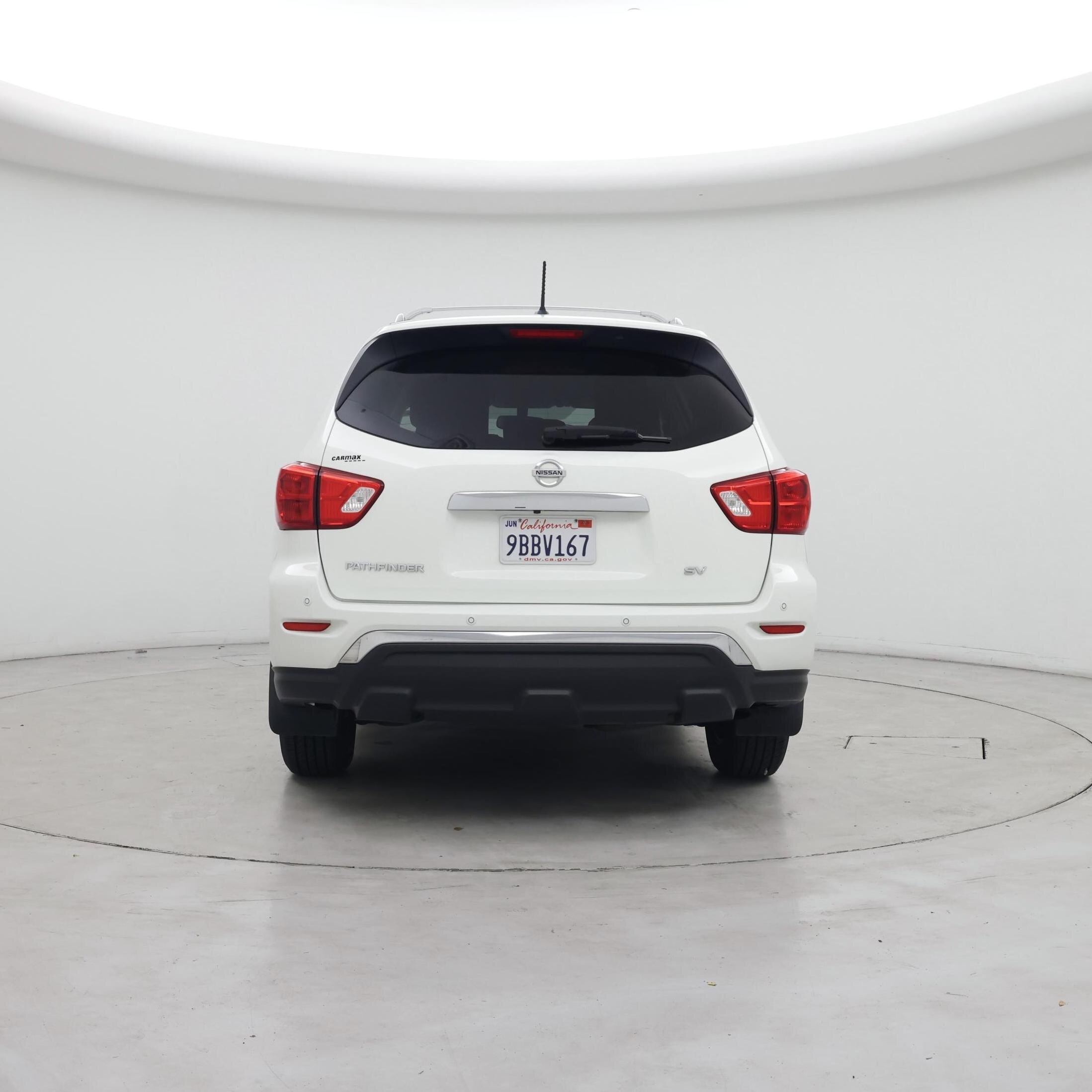 Thumbnail: 2017 Nissan Pathfinder - 6