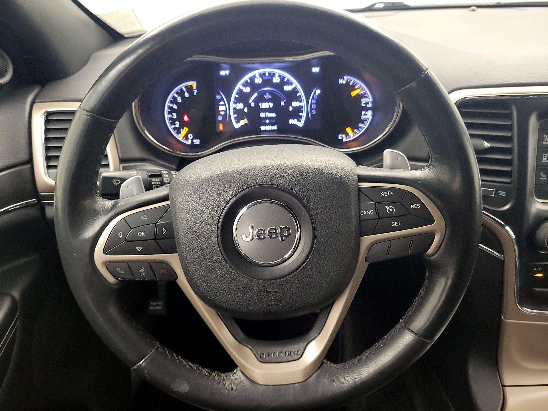 Thumbnail: 2015 Jeep Grand Cherokee - 10