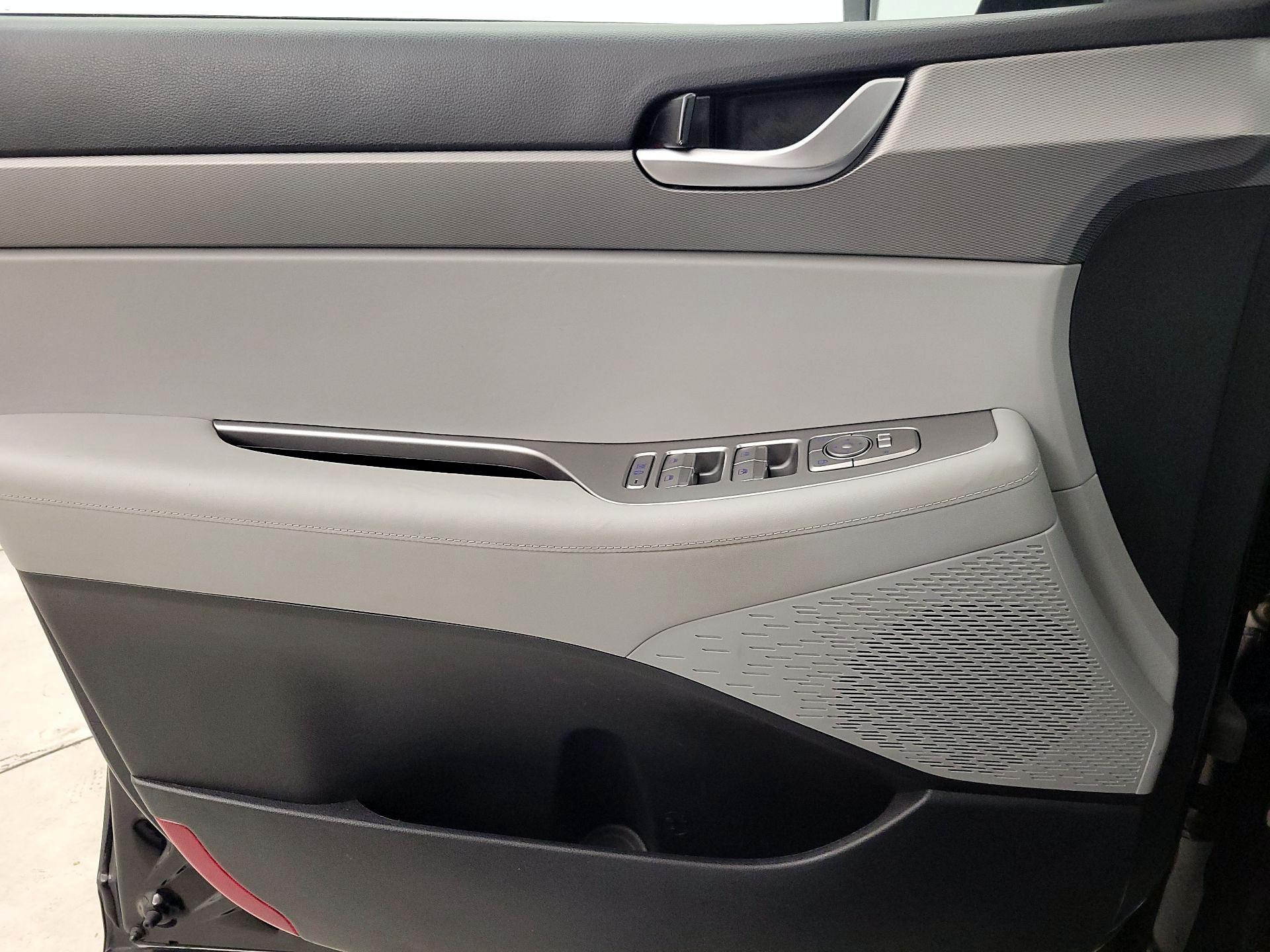 Thumbnail: 2020 Hyundai Palisade - 12