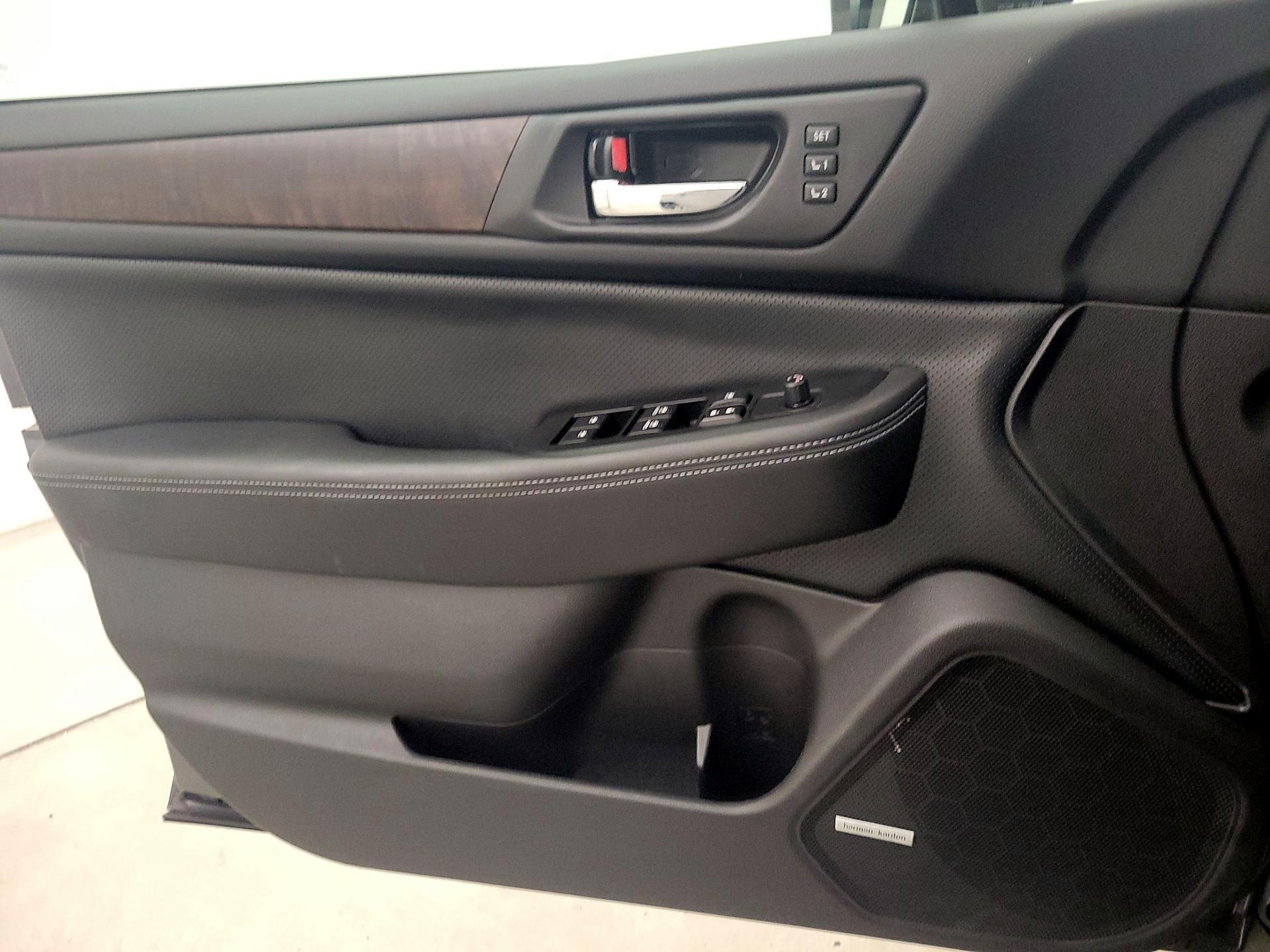 Thumbnail: 2016 Subaru Outback - 12