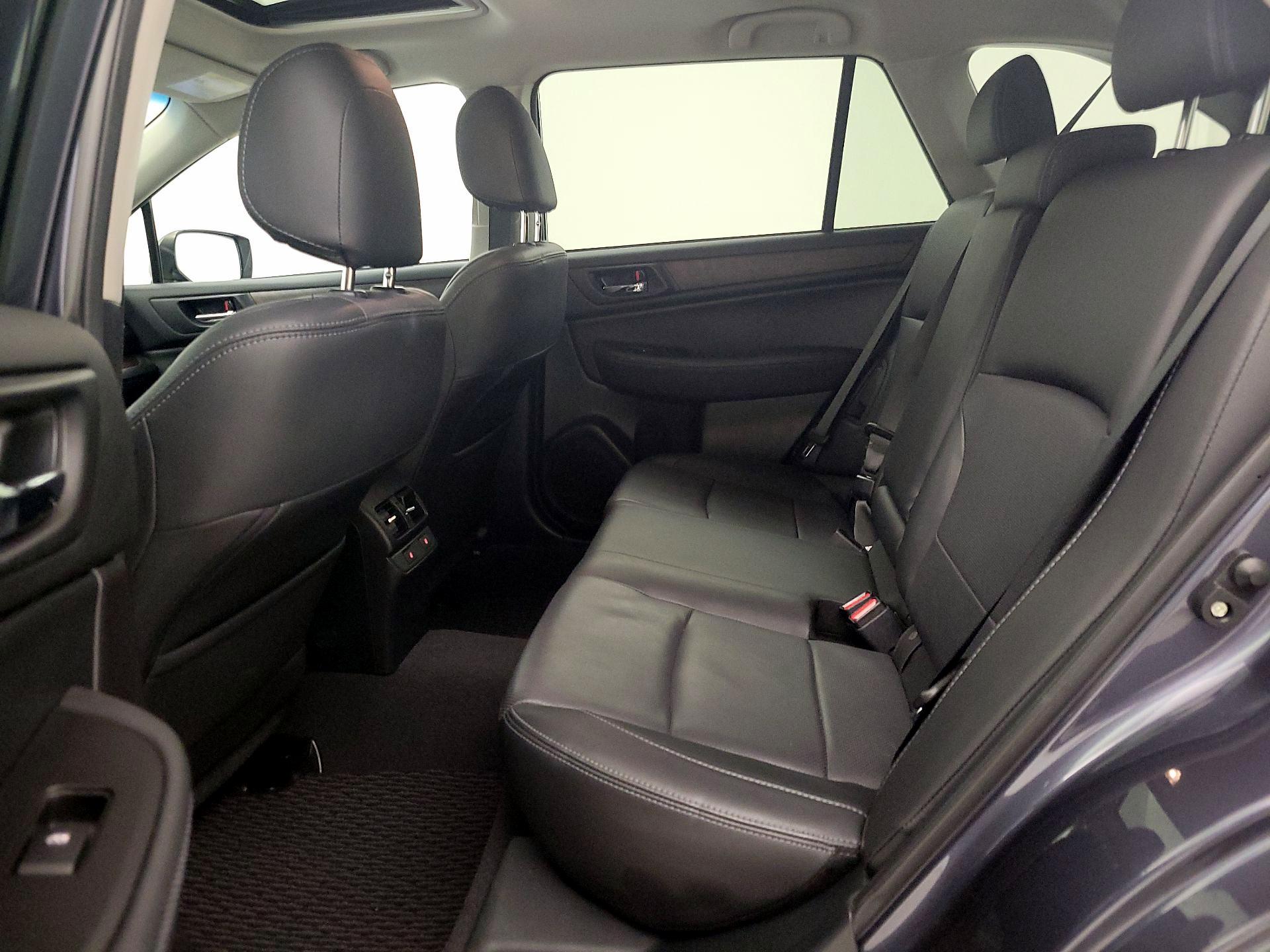 Thumbnail: 2016 Subaru Outback - 20