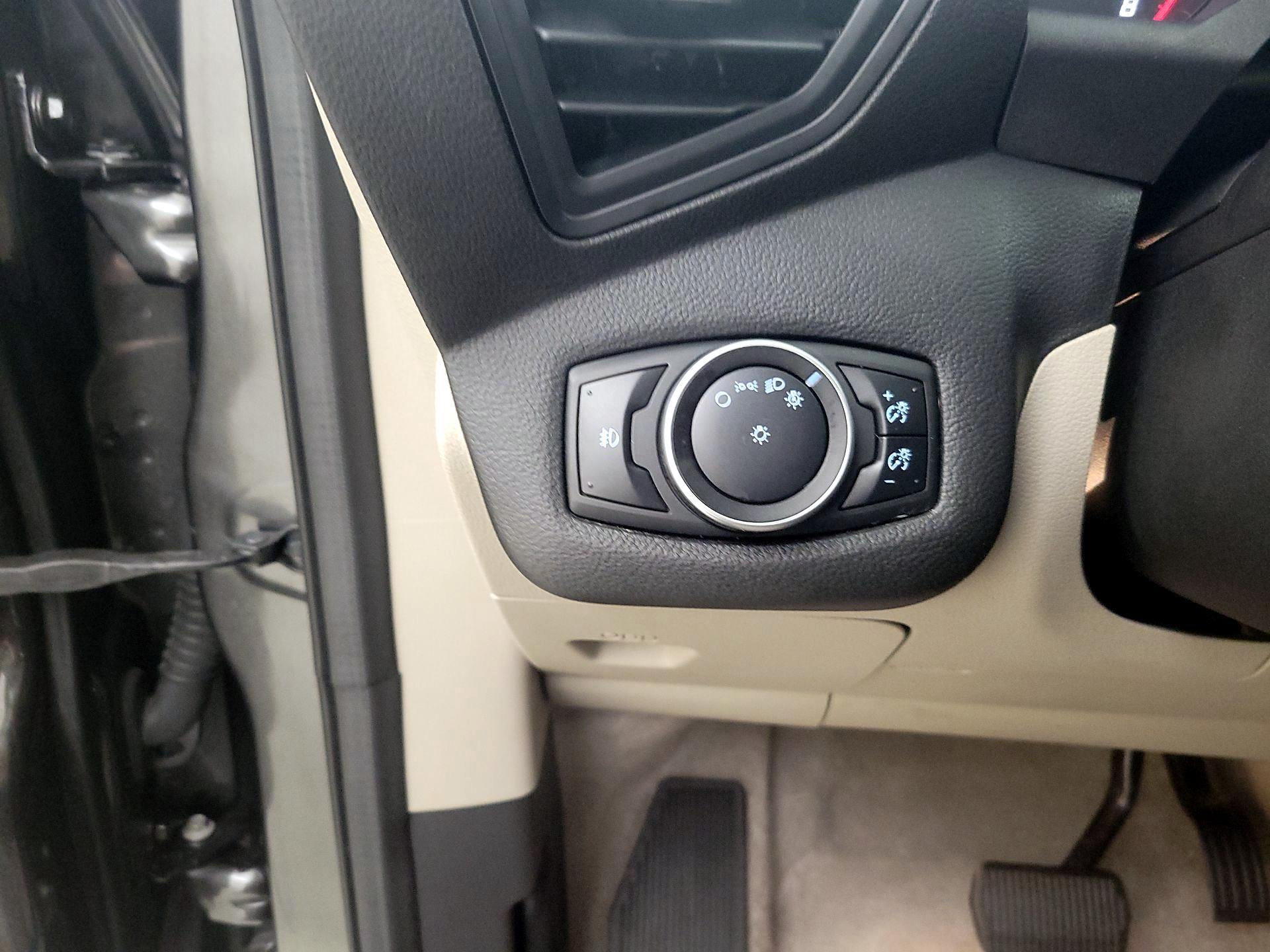 Thumbnail: 2015 Ford Escape - 14