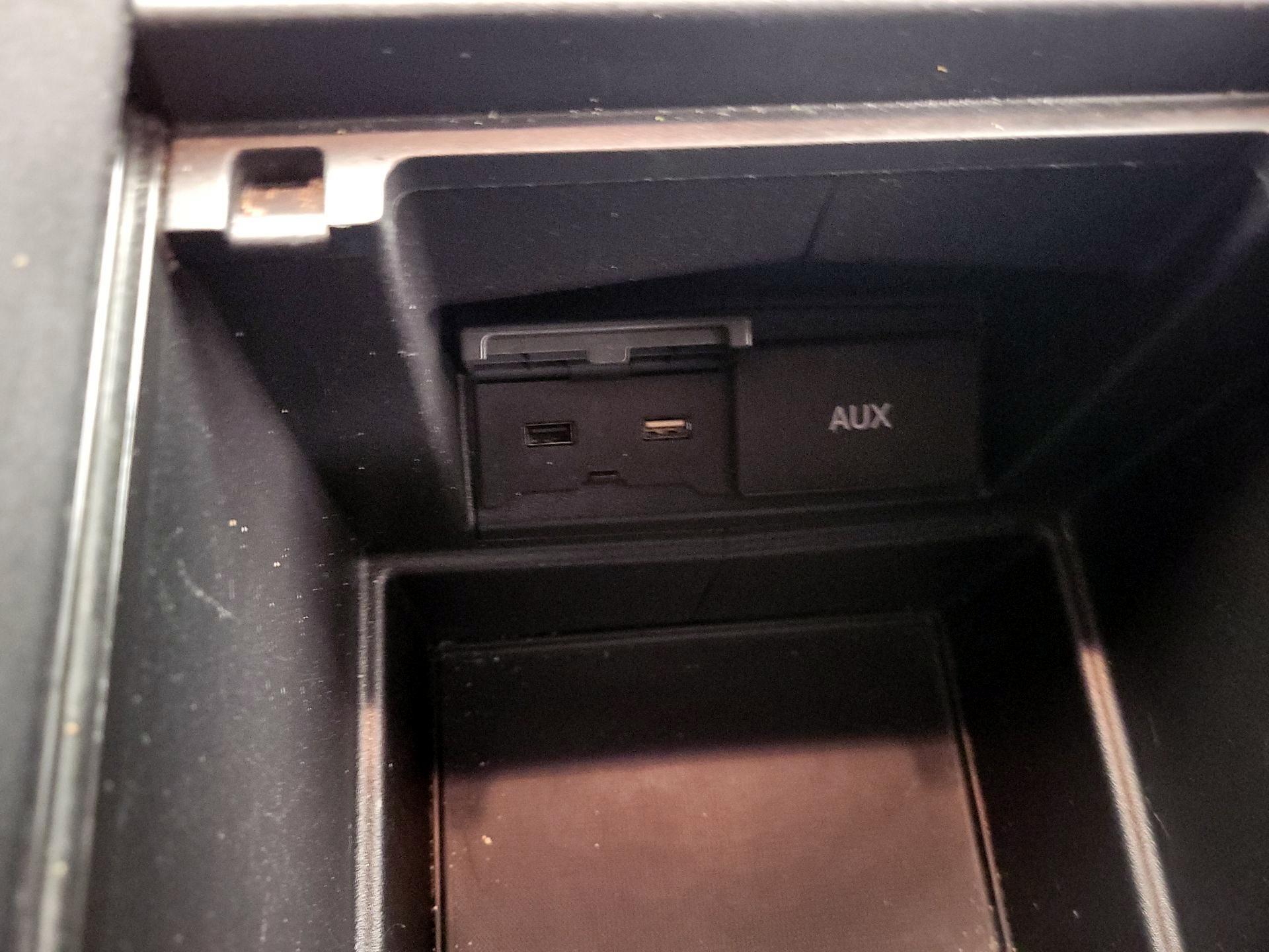 Thumbnail: 2018 Honda Odyssey - 18