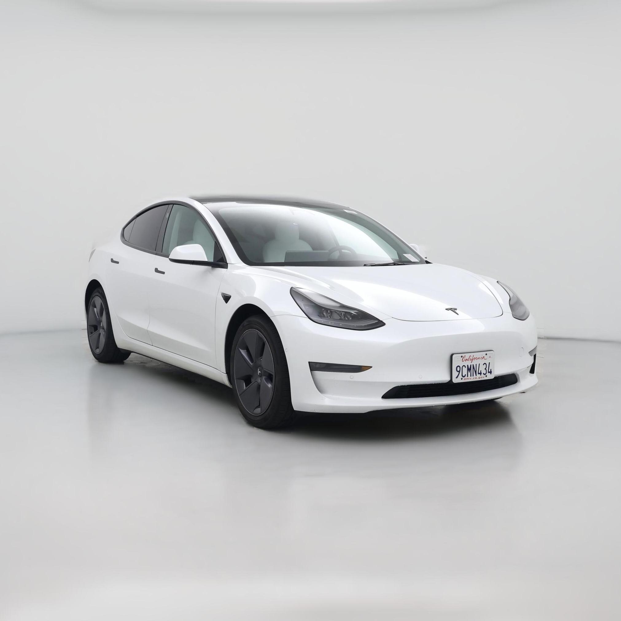 Thumbnail: 2022 Tesla Model 3 - 1