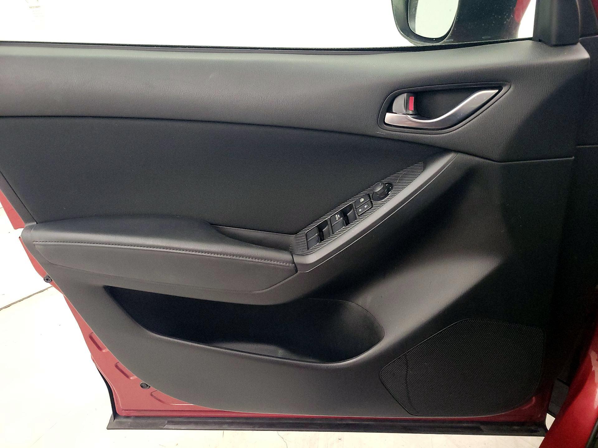 Thumbnail: 2016 Mazda CX-5 - 12