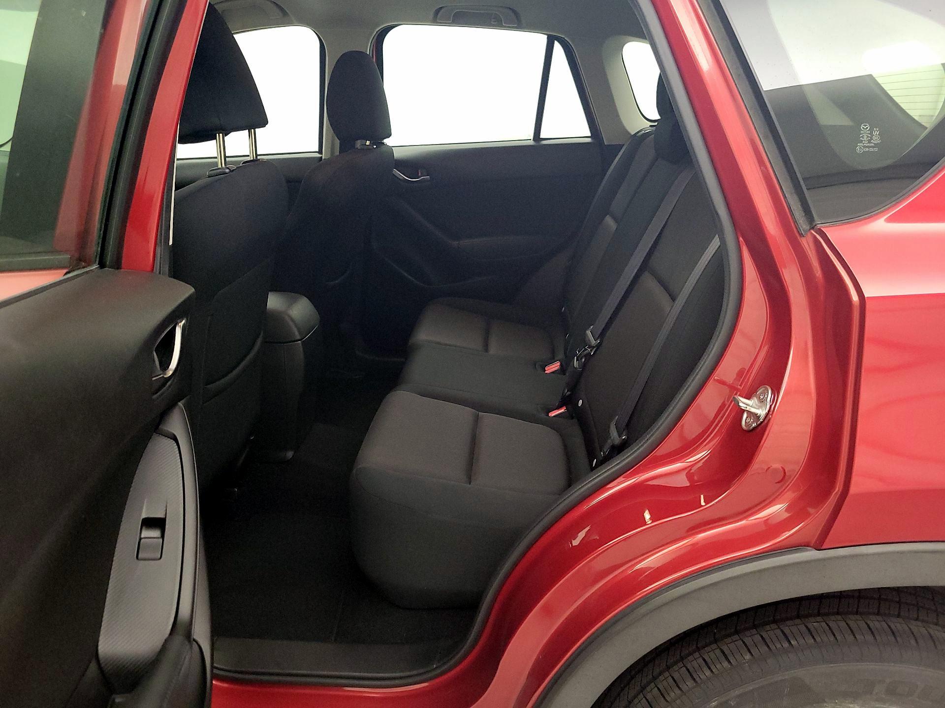 Thumbnail: 2016 Mazda CX-5 - 18