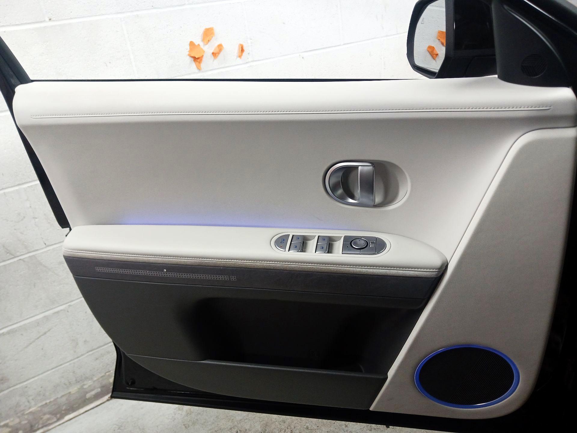 Thumbnail: 2023 Hyundai Ioniq 5 - 12