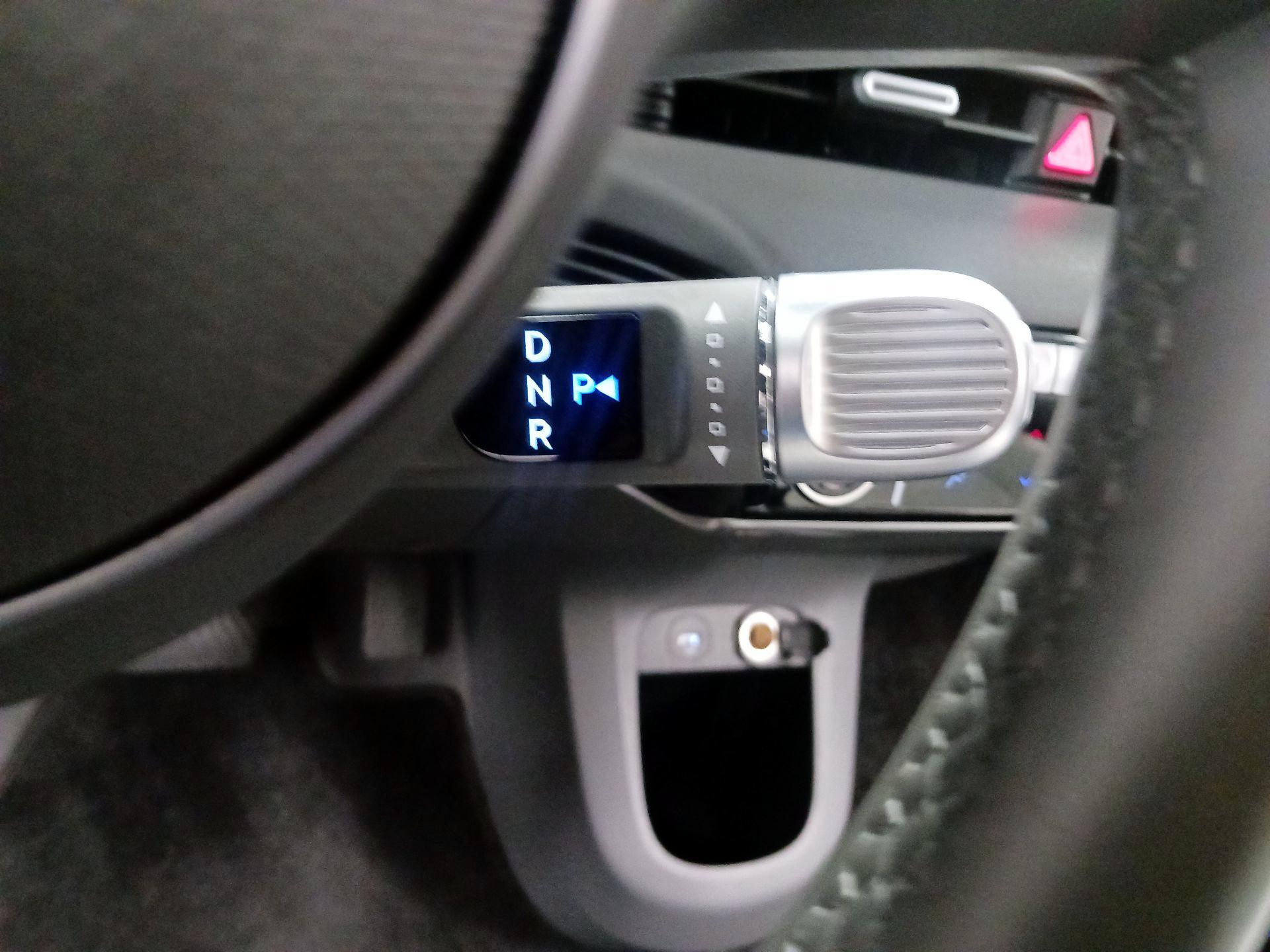 Thumbnail: 2023 Hyundai Ioniq 5 - 16