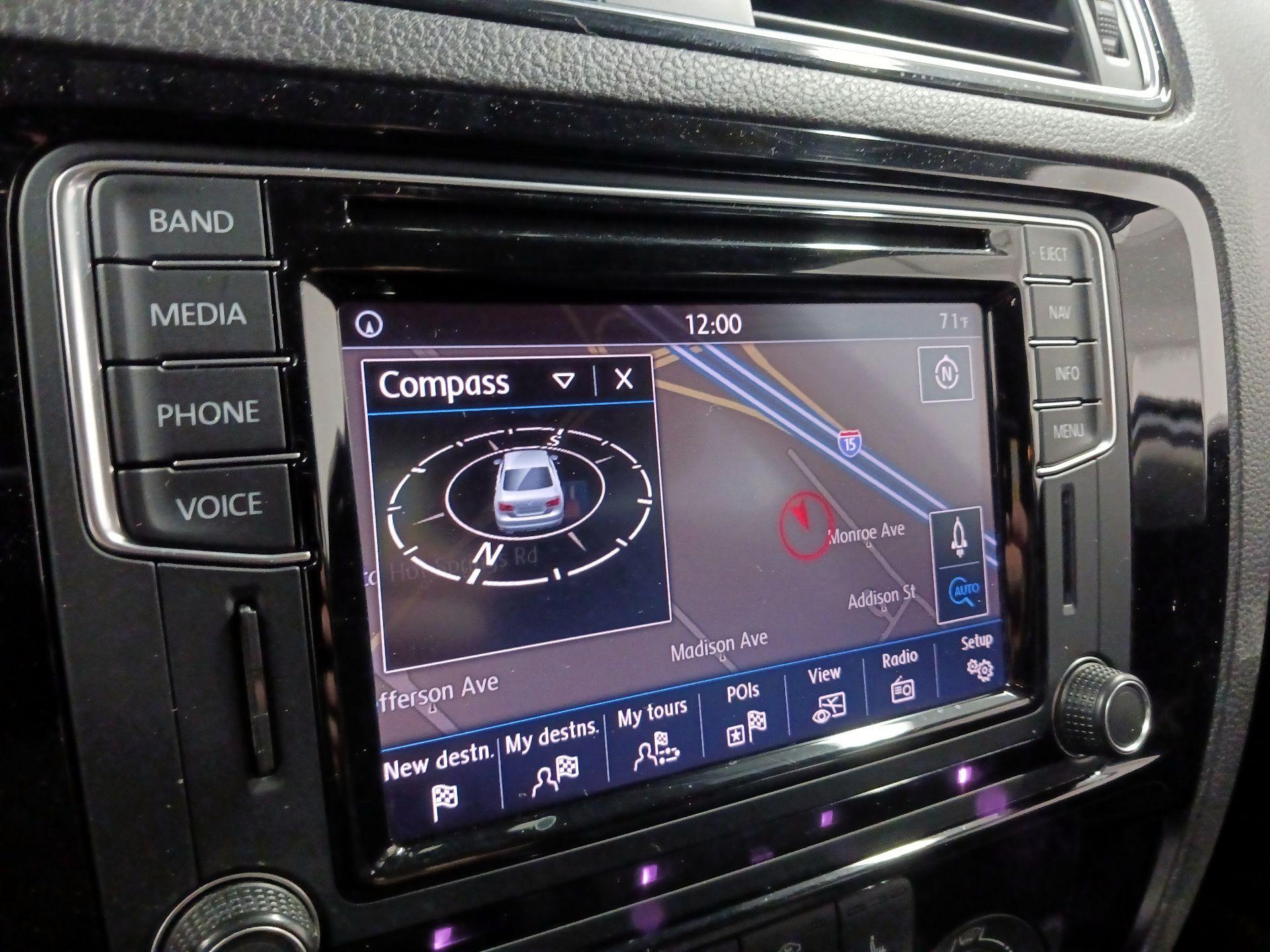 Thumbnail: 2016 Volkswagen Jetta - 12