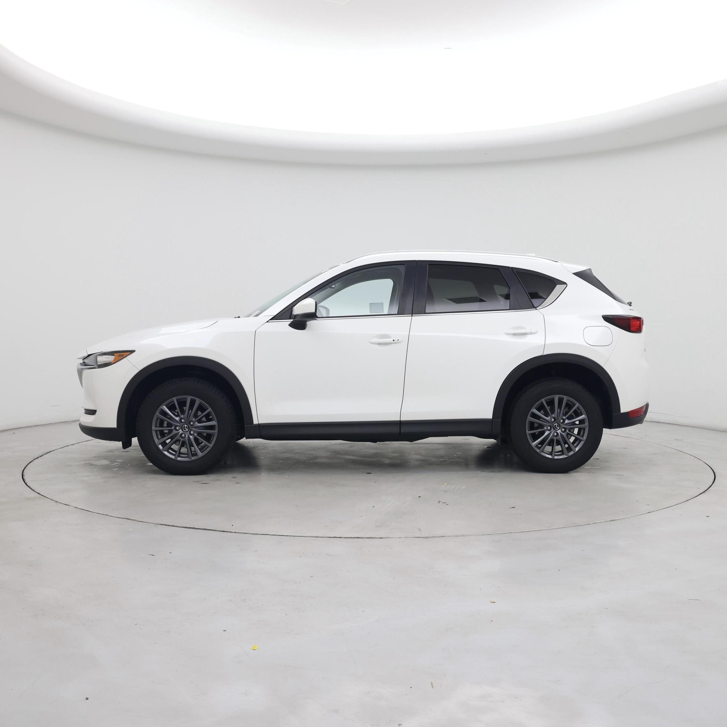 Thumbnail: 2021 Mazda CX-5 - 3