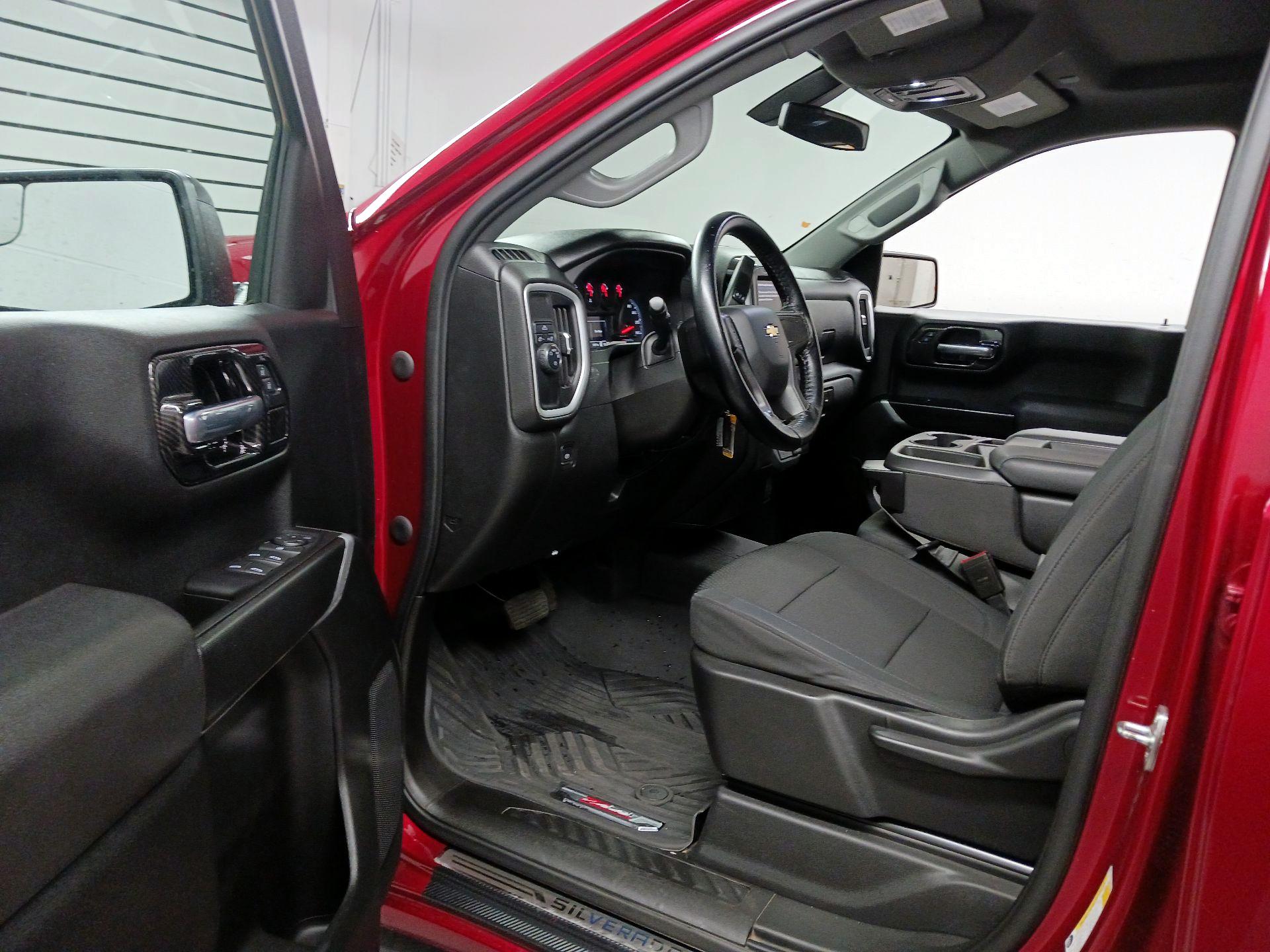 Thumbnail: 2021 Chevrolet Silverado 1500 - 11