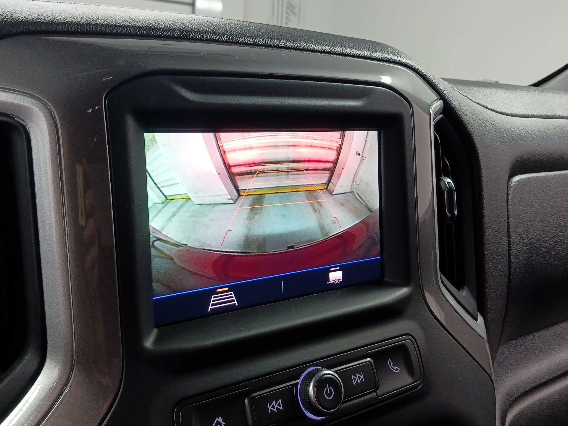 Thumbnail: 2021 Chevrolet Silverado 1500 - 14