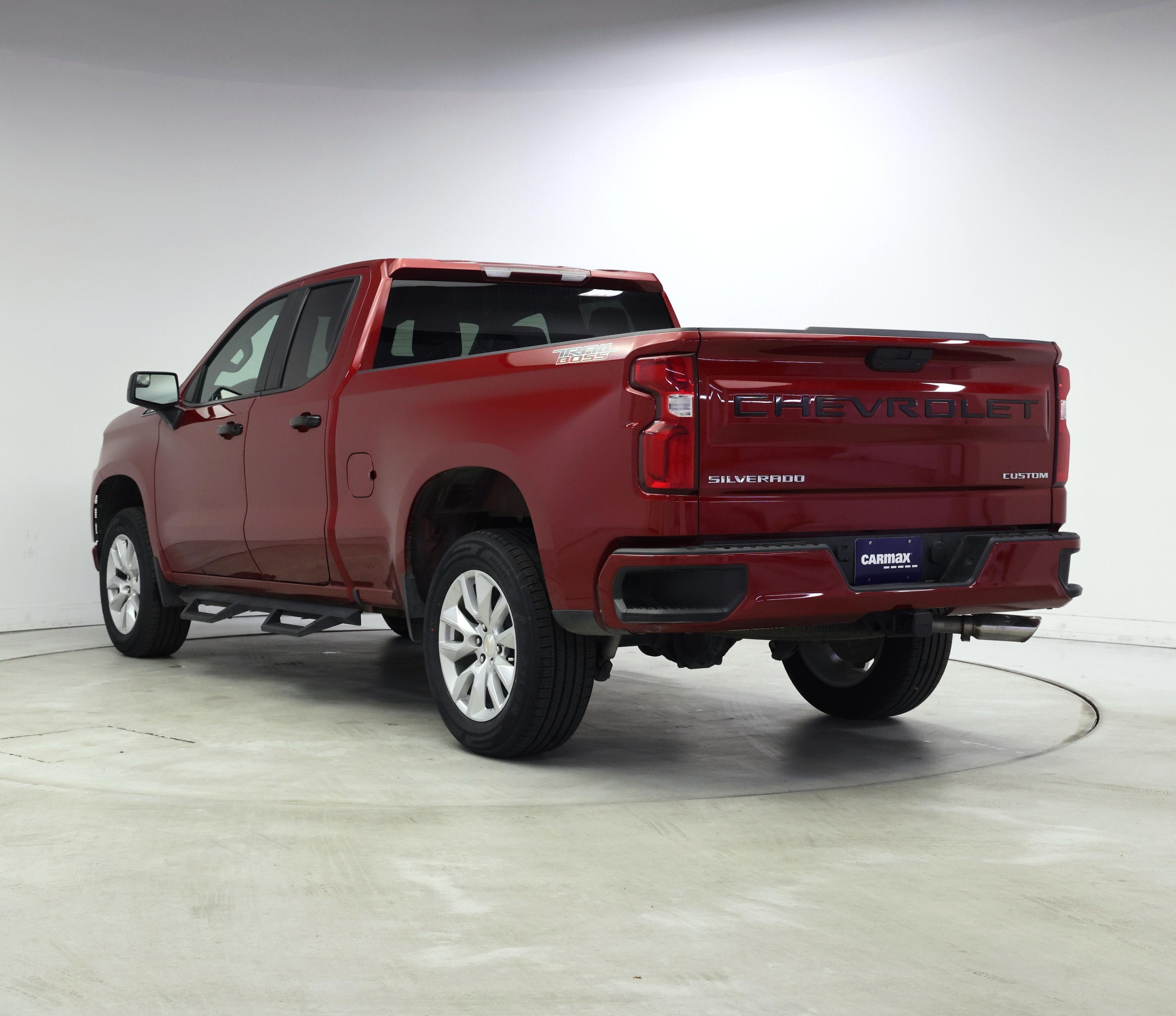 Thumbnail: 2021 Chevrolet Silverado 1500 - 2