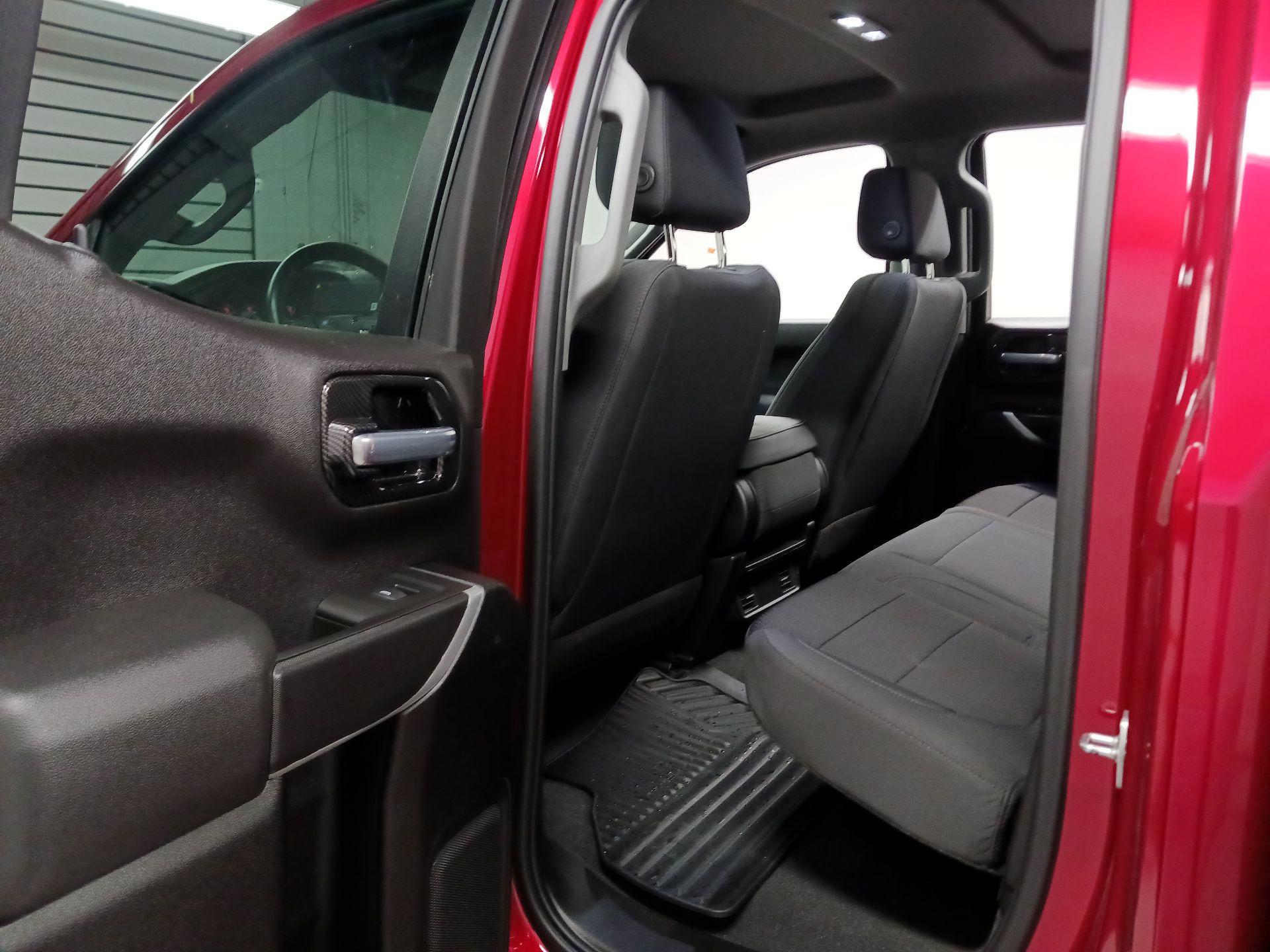 Thumbnail: 2021 Chevrolet Silverado 1500 - 19