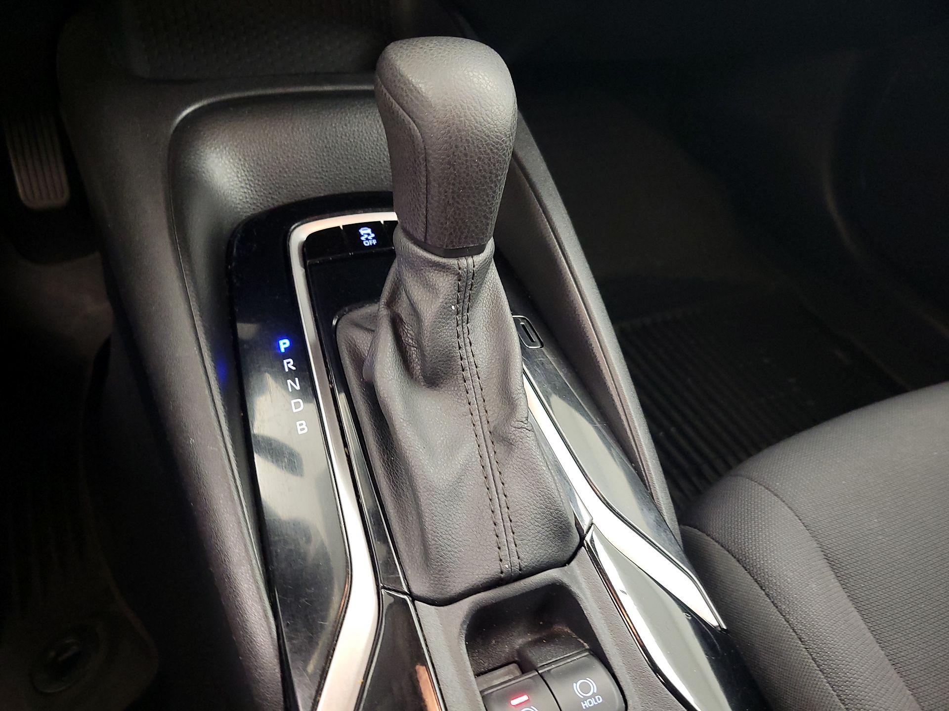 Thumbnail: 2021 Toyota Corolla - 17