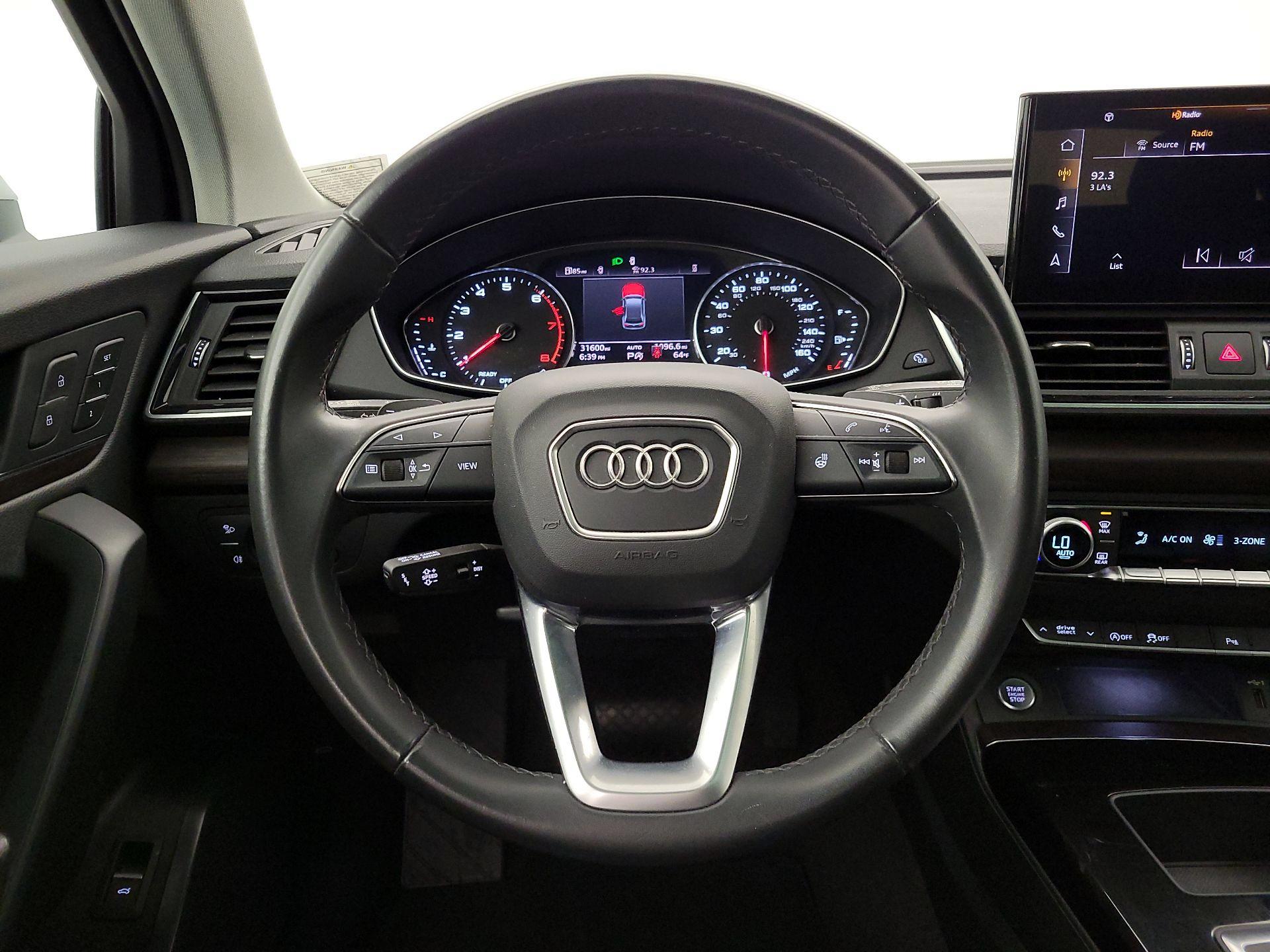 Thumbnail: 2023 Audi Q5 - 10