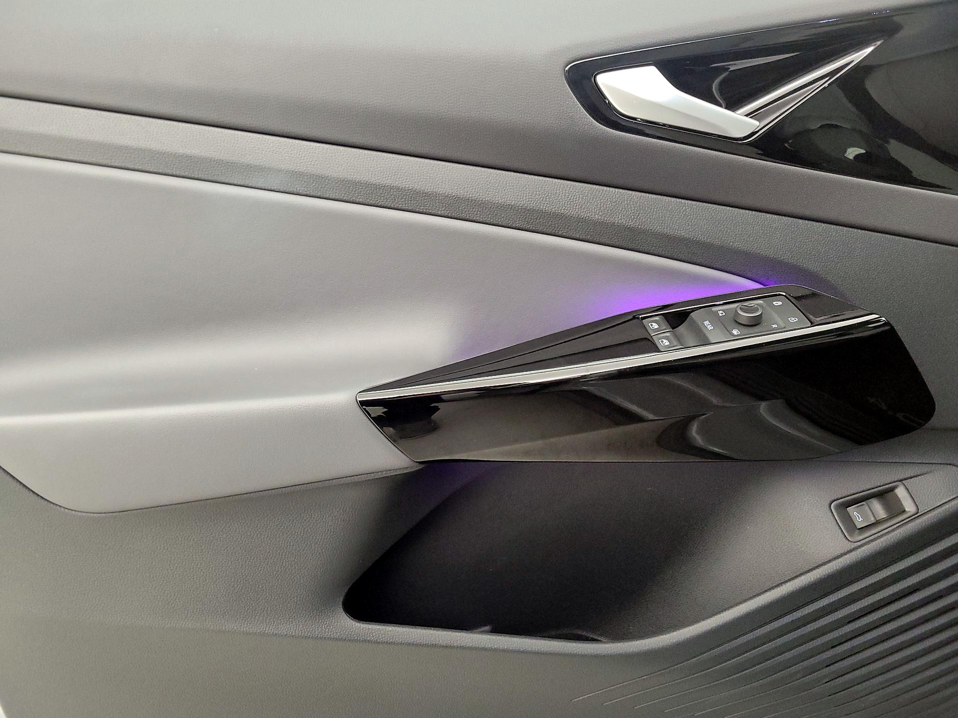 Thumbnail: 2022 Volkswagen ID.4 - 12