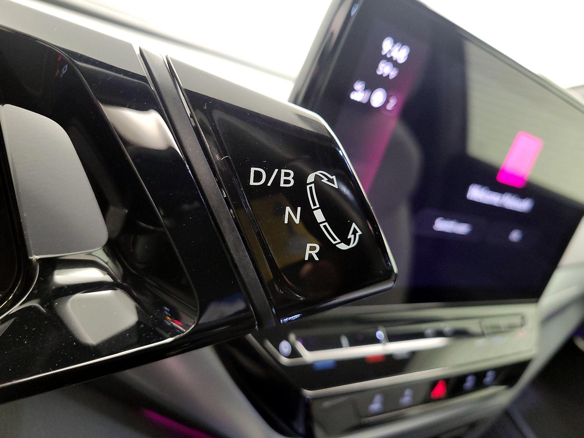 Thumbnail: 2022 Volkswagen ID.4 - 17