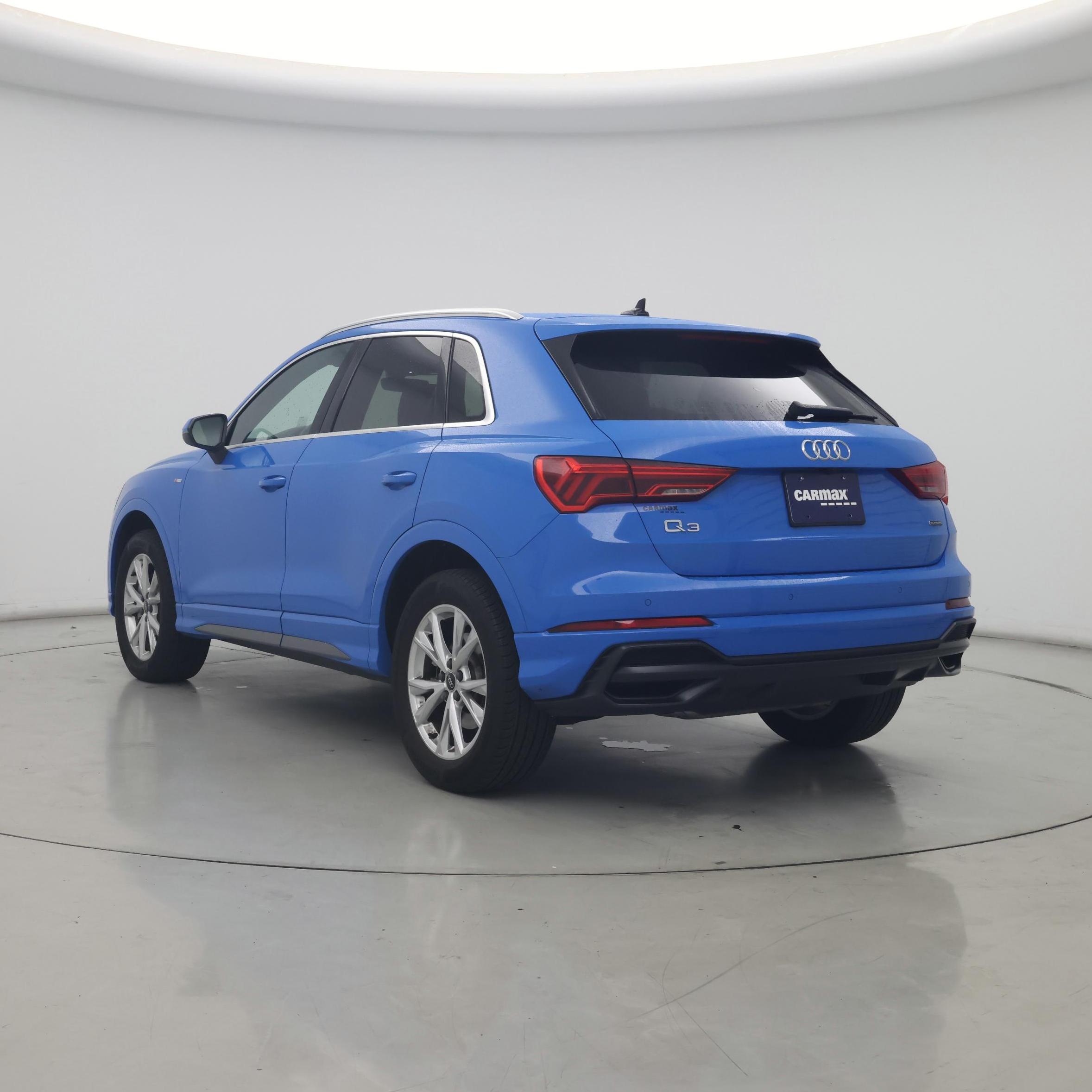 Thumbnail: 2022 Audi Q3 - 2