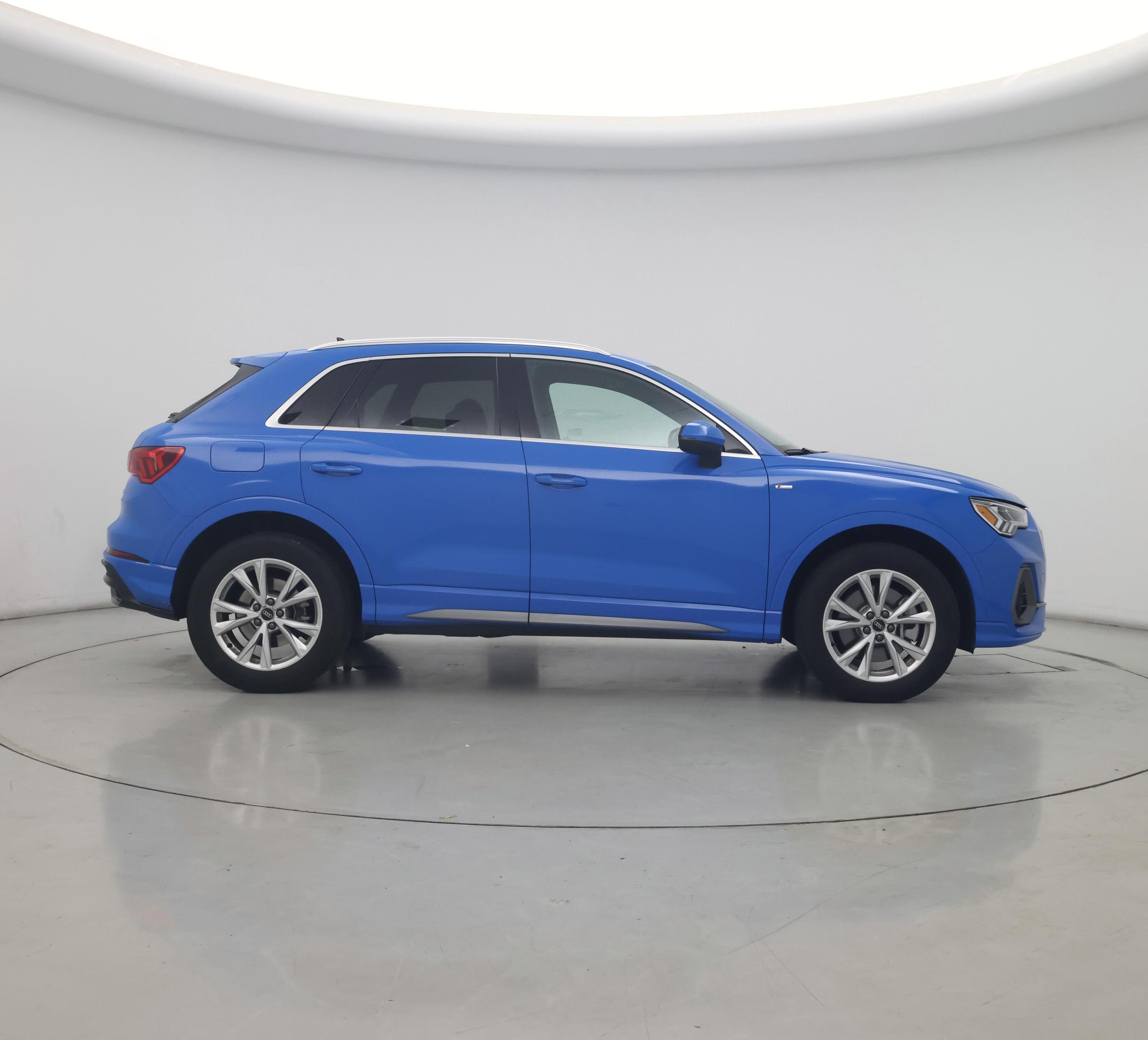 Thumbnail: 2022 Audi Q3 - 7