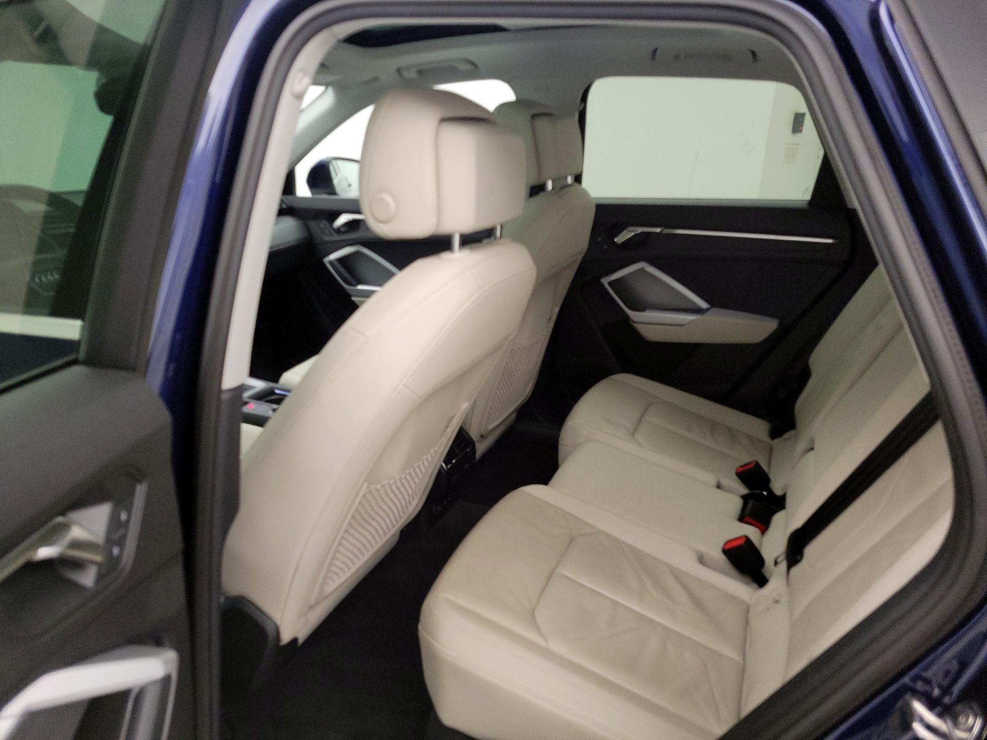 Thumbnail: 2023 Audi Q3 - 20