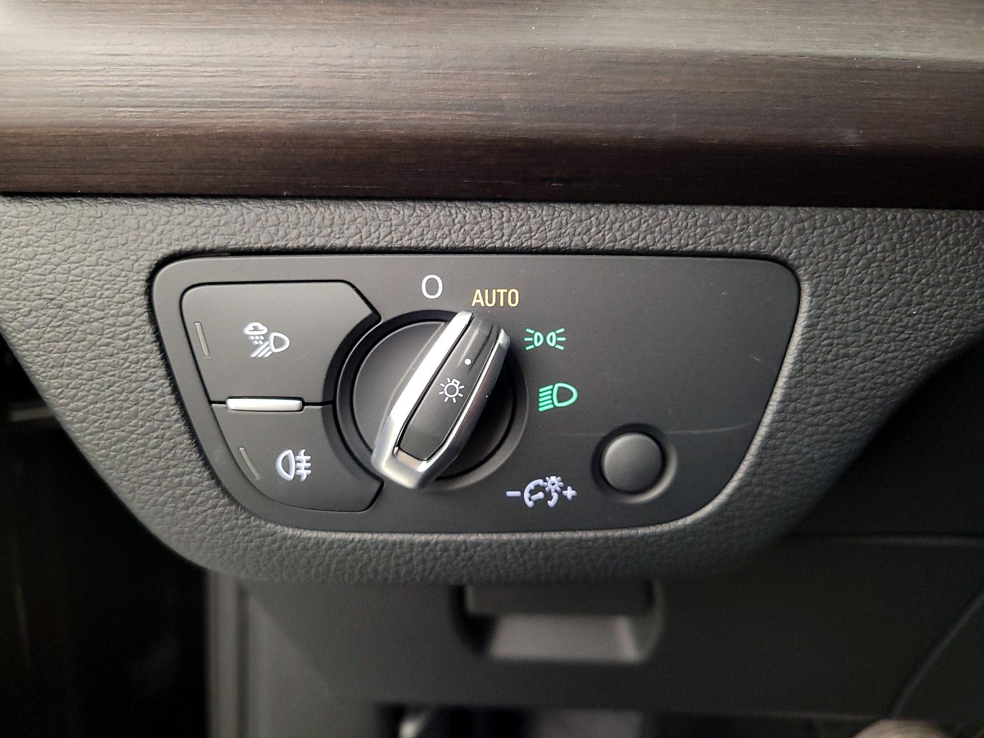 Thumbnail: 2023 Audi Q5 - 13