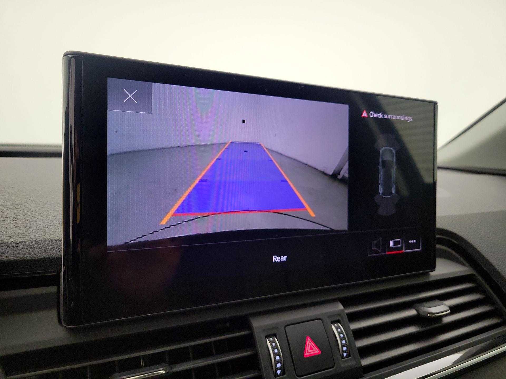 Thumbnail: 2023 Audi Q5 - 14