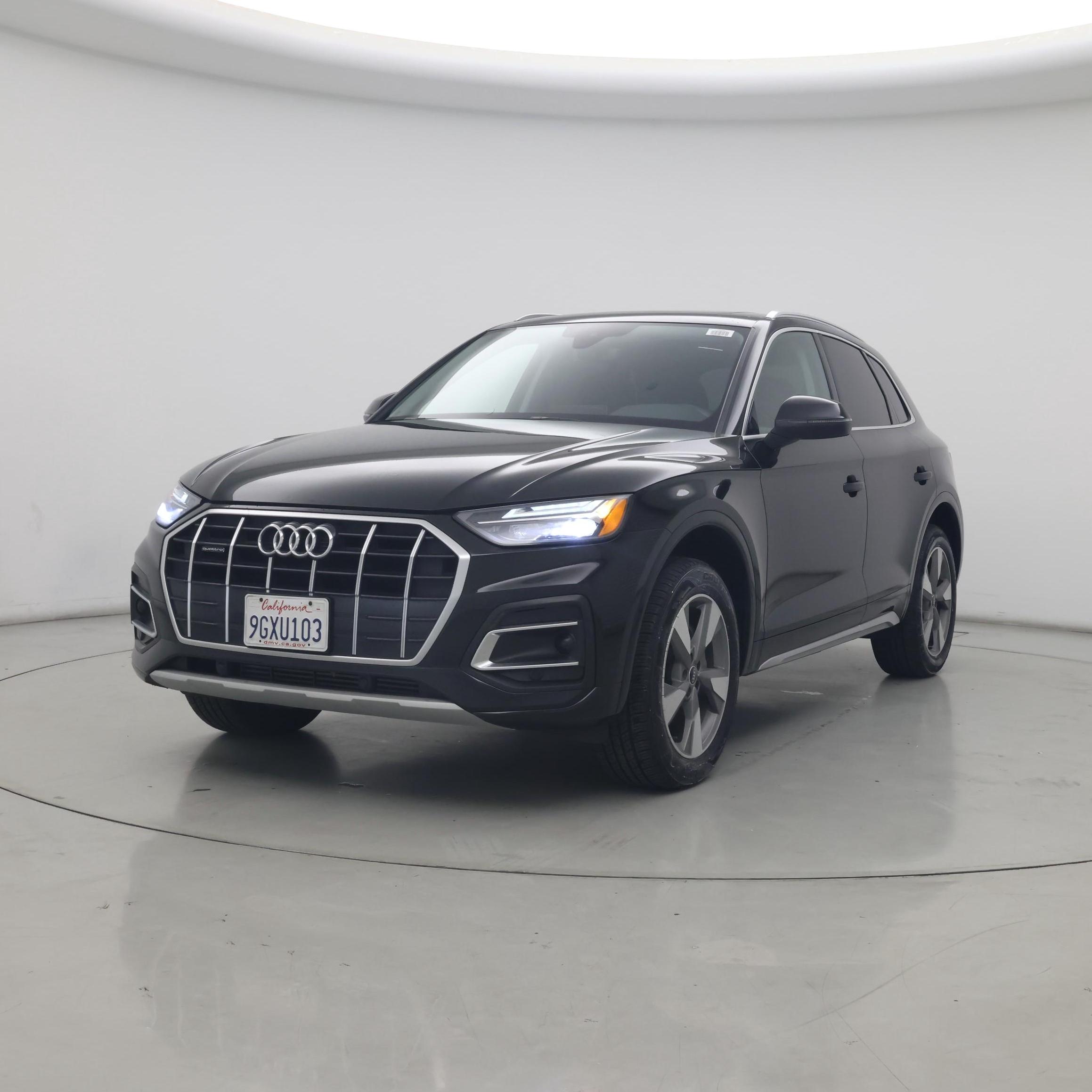 Thumbnail: 2023 Audi Q5 - 4