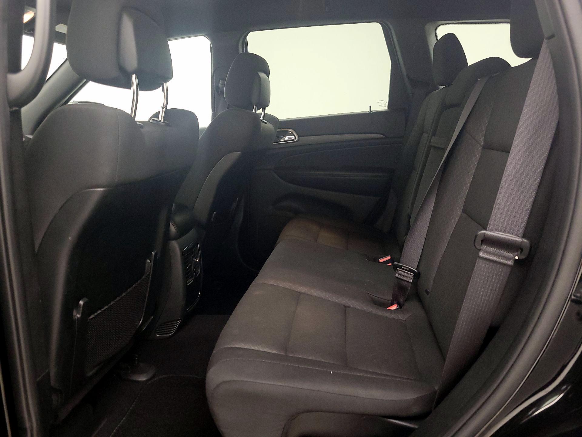 Thumbnail: 2019 Jeep Grand Cherokee - 19