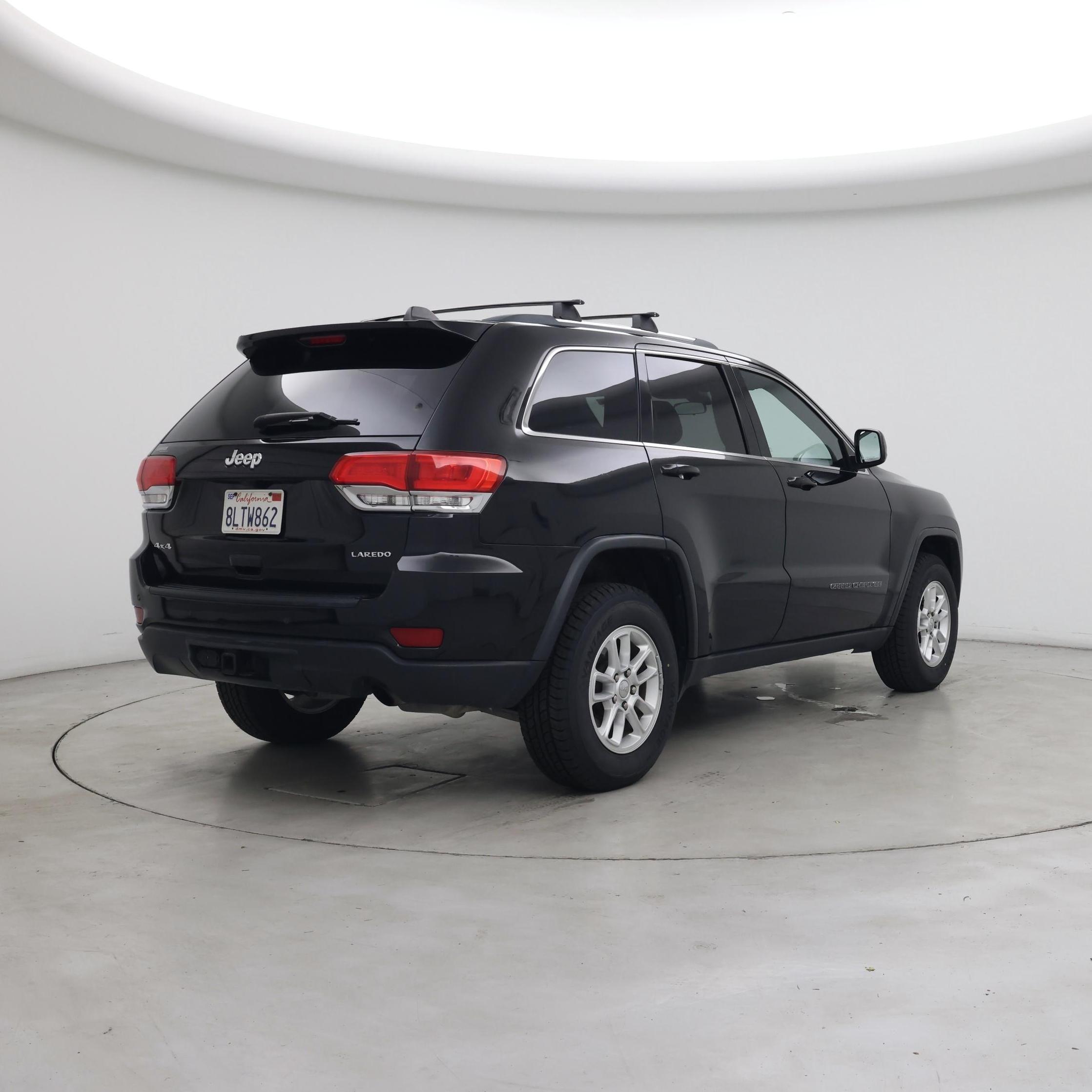 Thumbnail: 2019 Jeep Grand Cherokee - 8