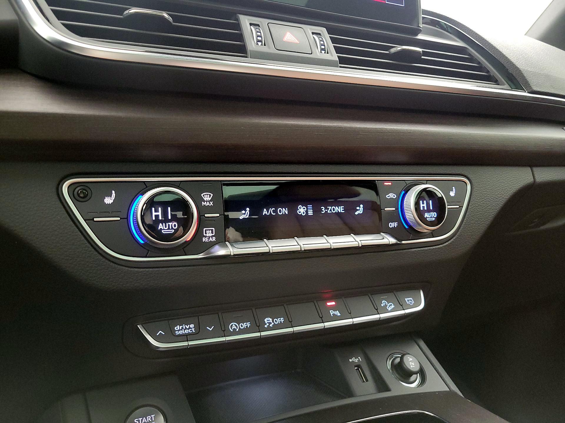 Thumbnail: 2023 Audi Q5 - 17