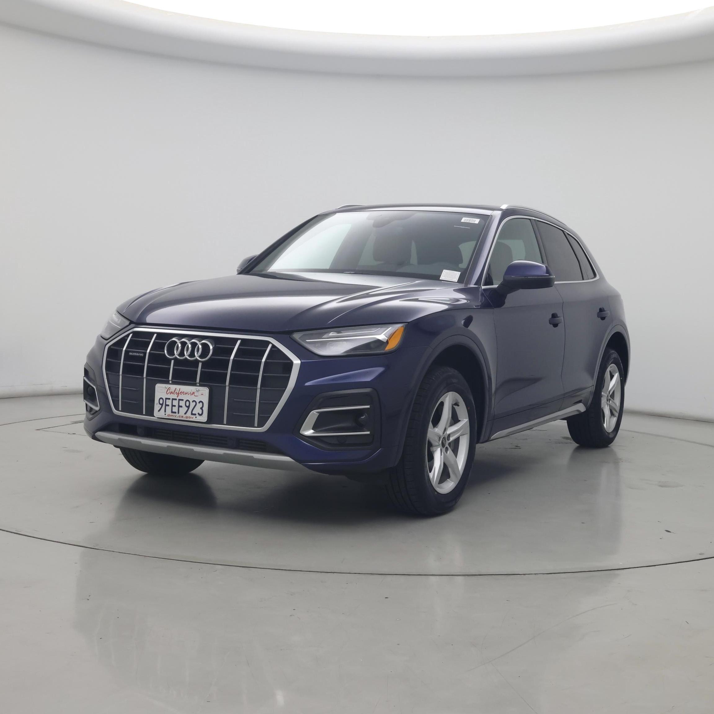 Thumbnail: 2023 Audi Q5 - 4