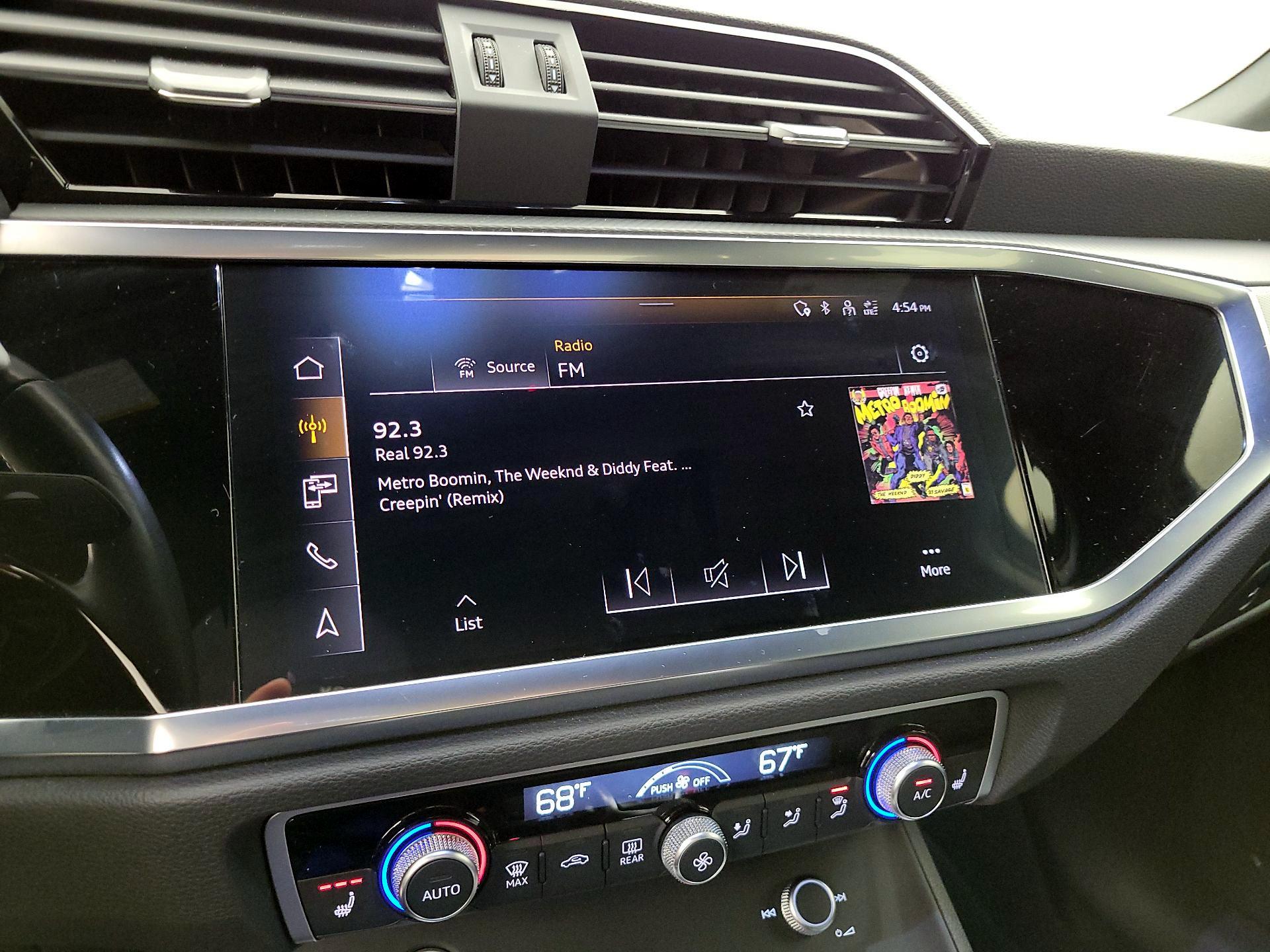 Thumbnail: 2023 Audi Q3 - 15