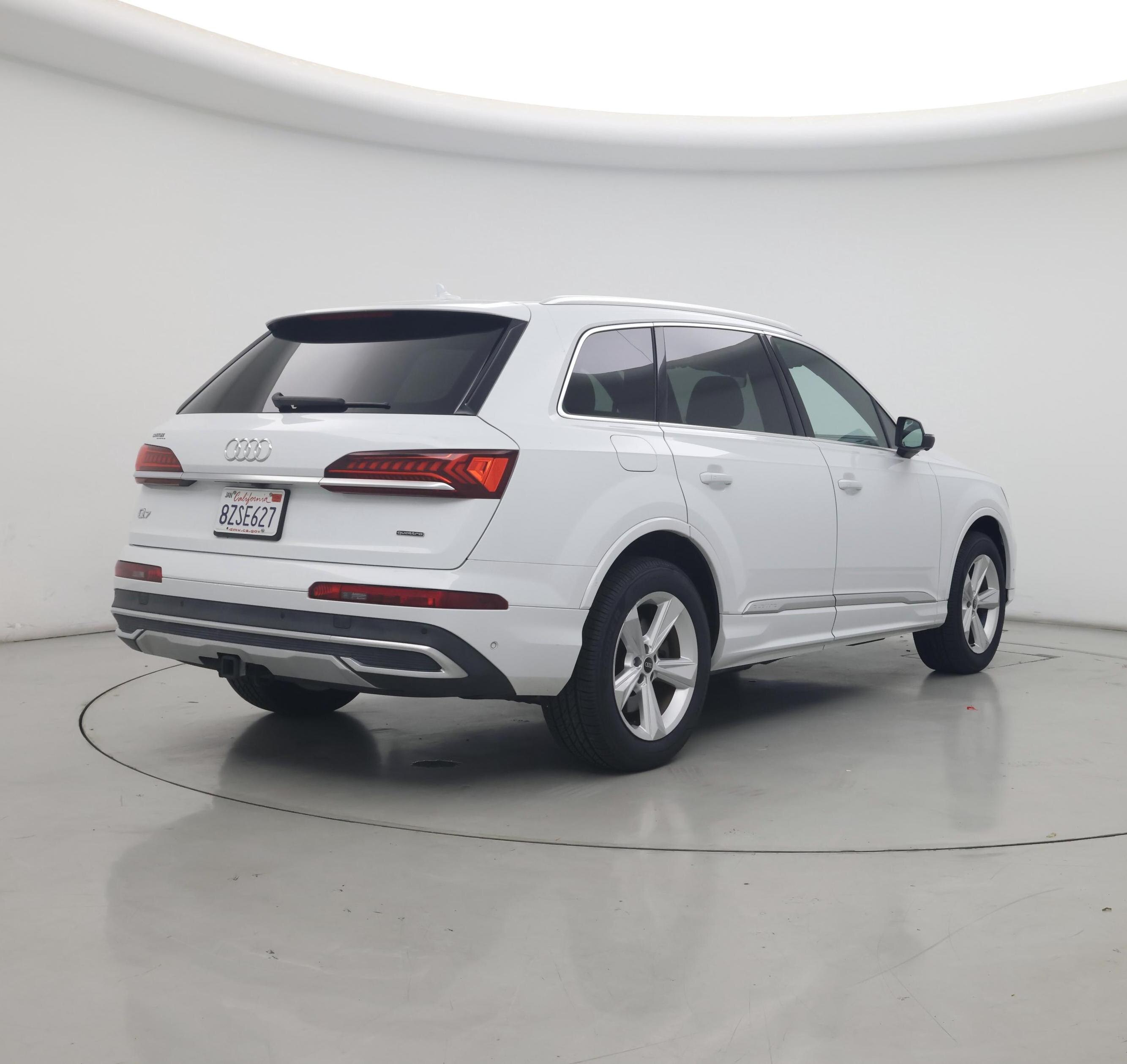 Thumbnail: 2022 Audi Q7 - 8