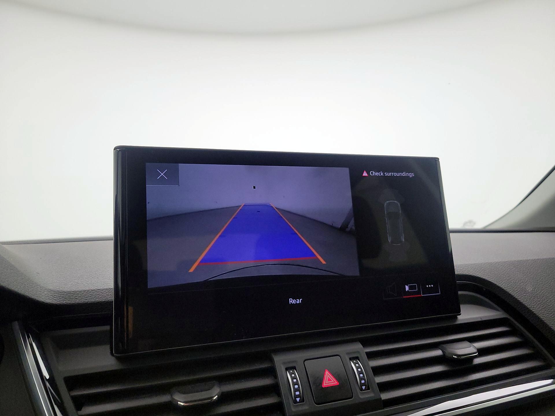 Thumbnail: 2022 Audi Q5 - 14