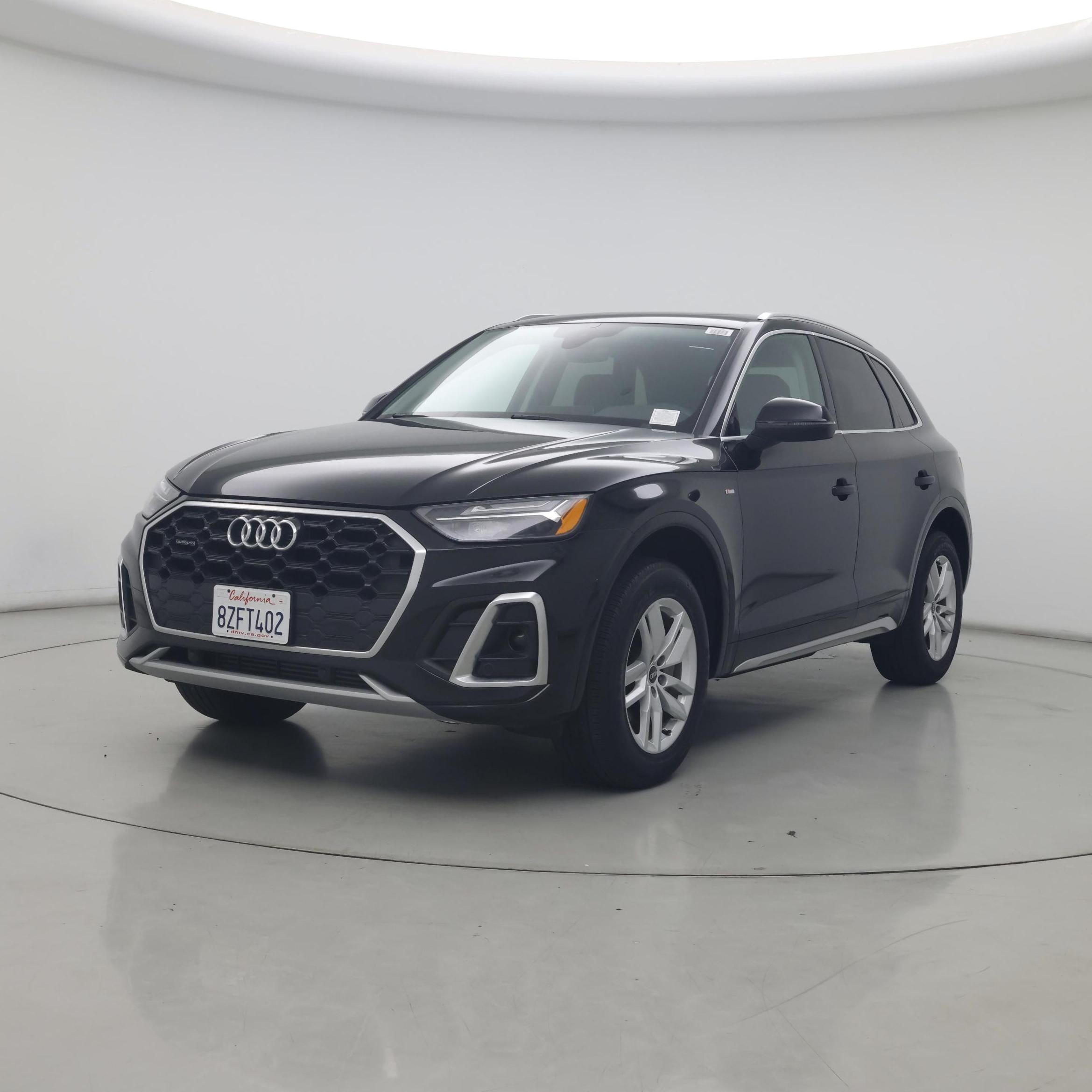 Thumbnail: 2022 Audi Q5 - 4