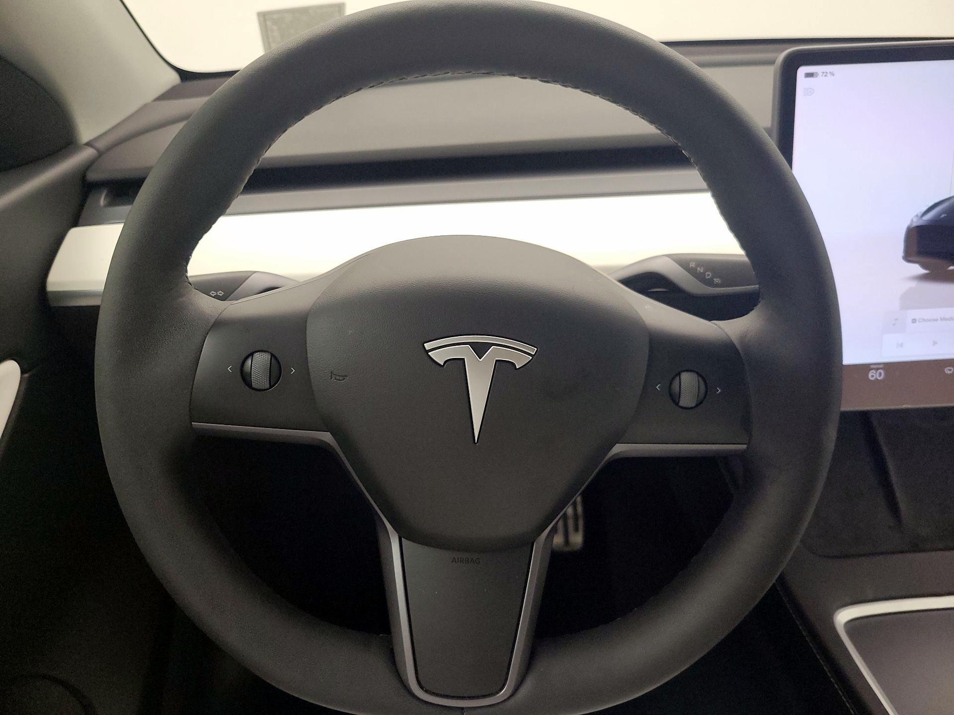 Thumbnail: 2022 Tesla Model Y - 10