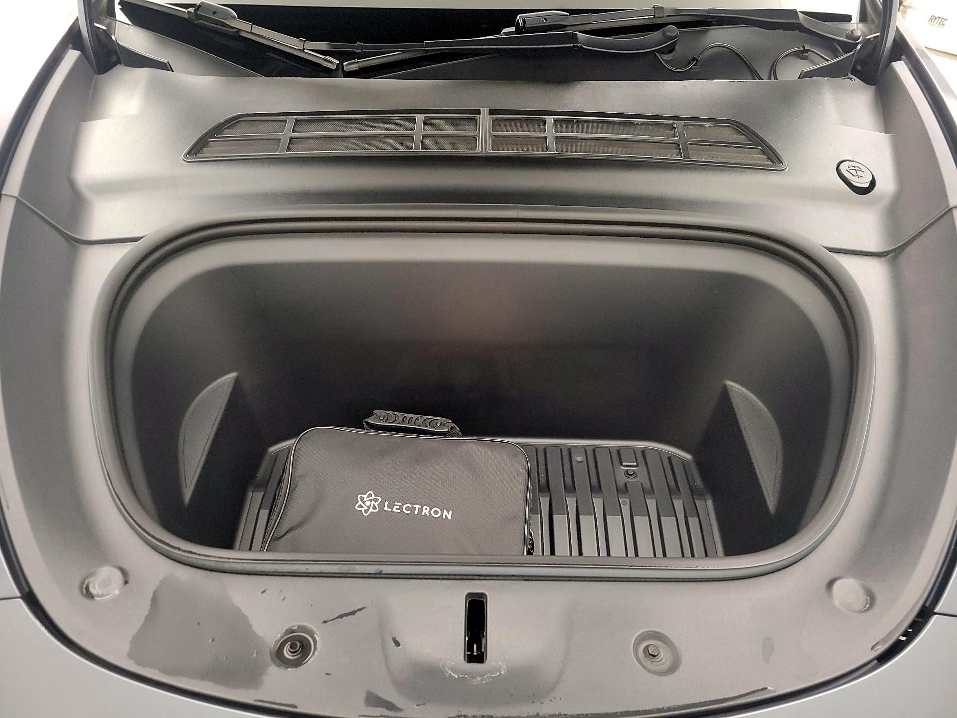 Thumbnail: 2022 Tesla Model Y - 20