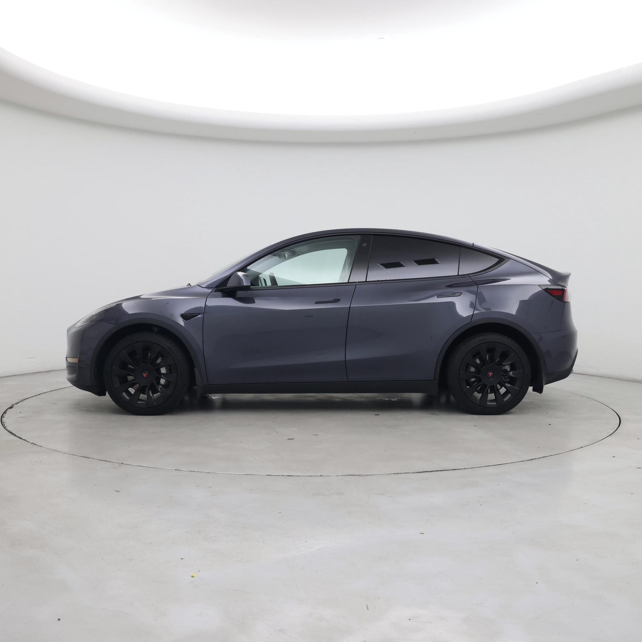 Thumbnail: 2022 Tesla Model Y - 3