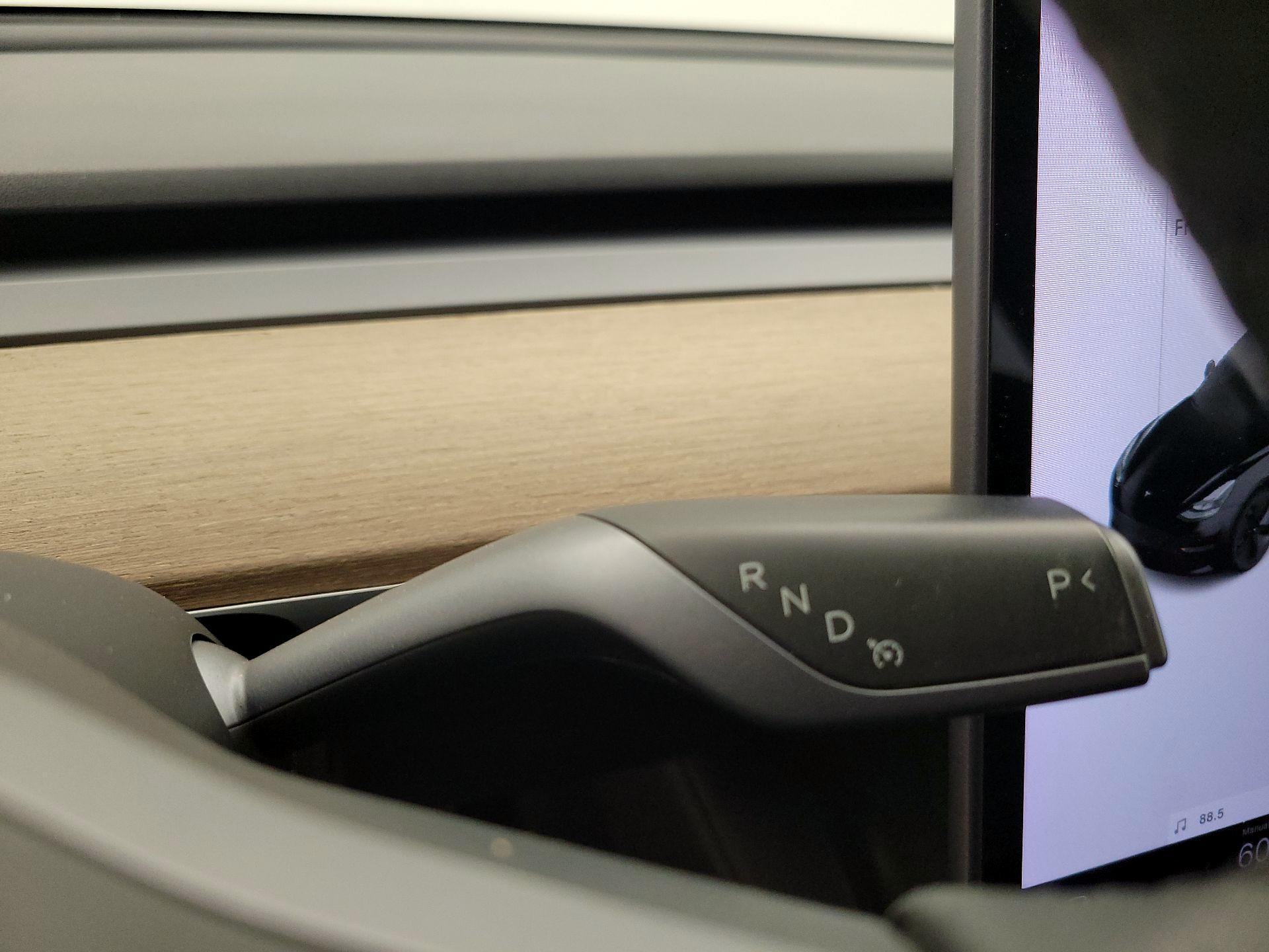 Thumbnail: 2021 Tesla Model 3 - 17