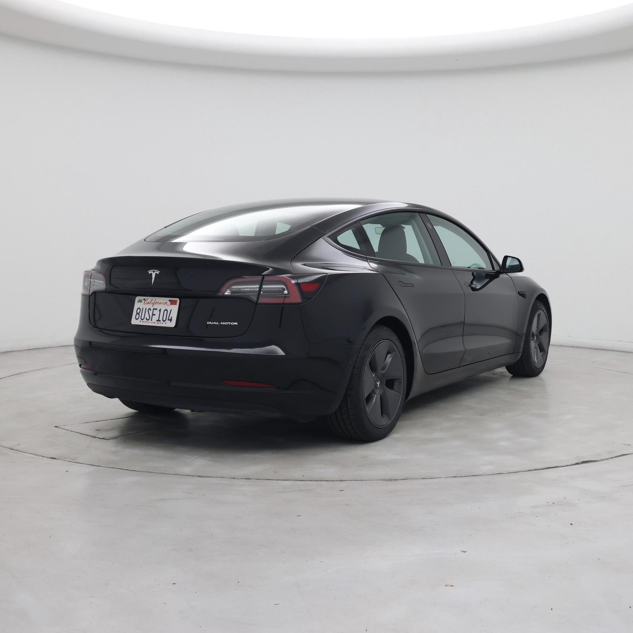 Thumbnail: 2021 Tesla Model 3 - 8
