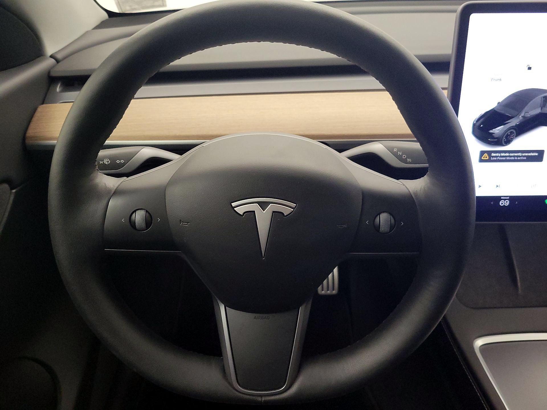 Thumbnail: 2022 Tesla Model Y - 10