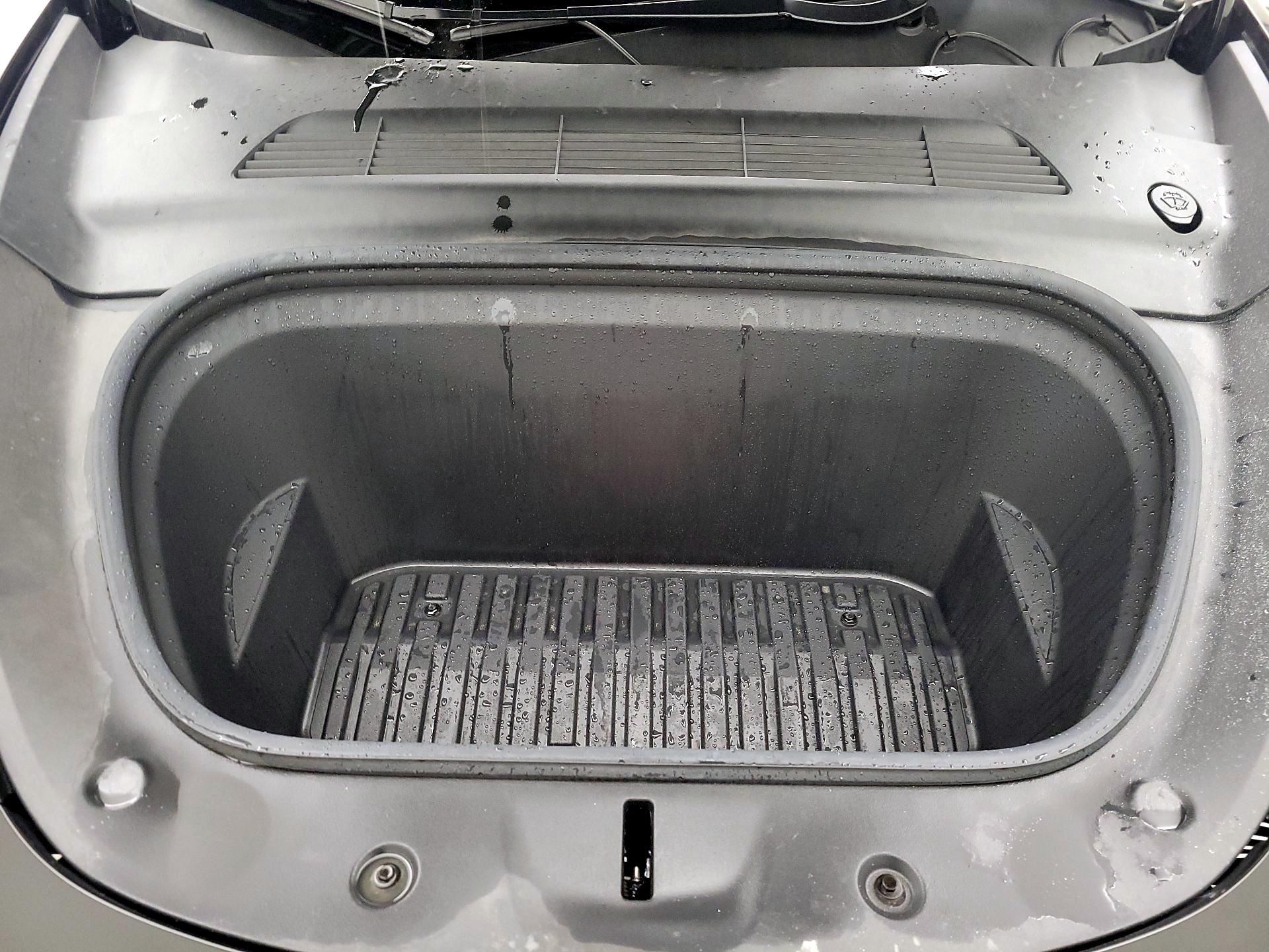 Thumbnail: 2022 Tesla Model Y - 20