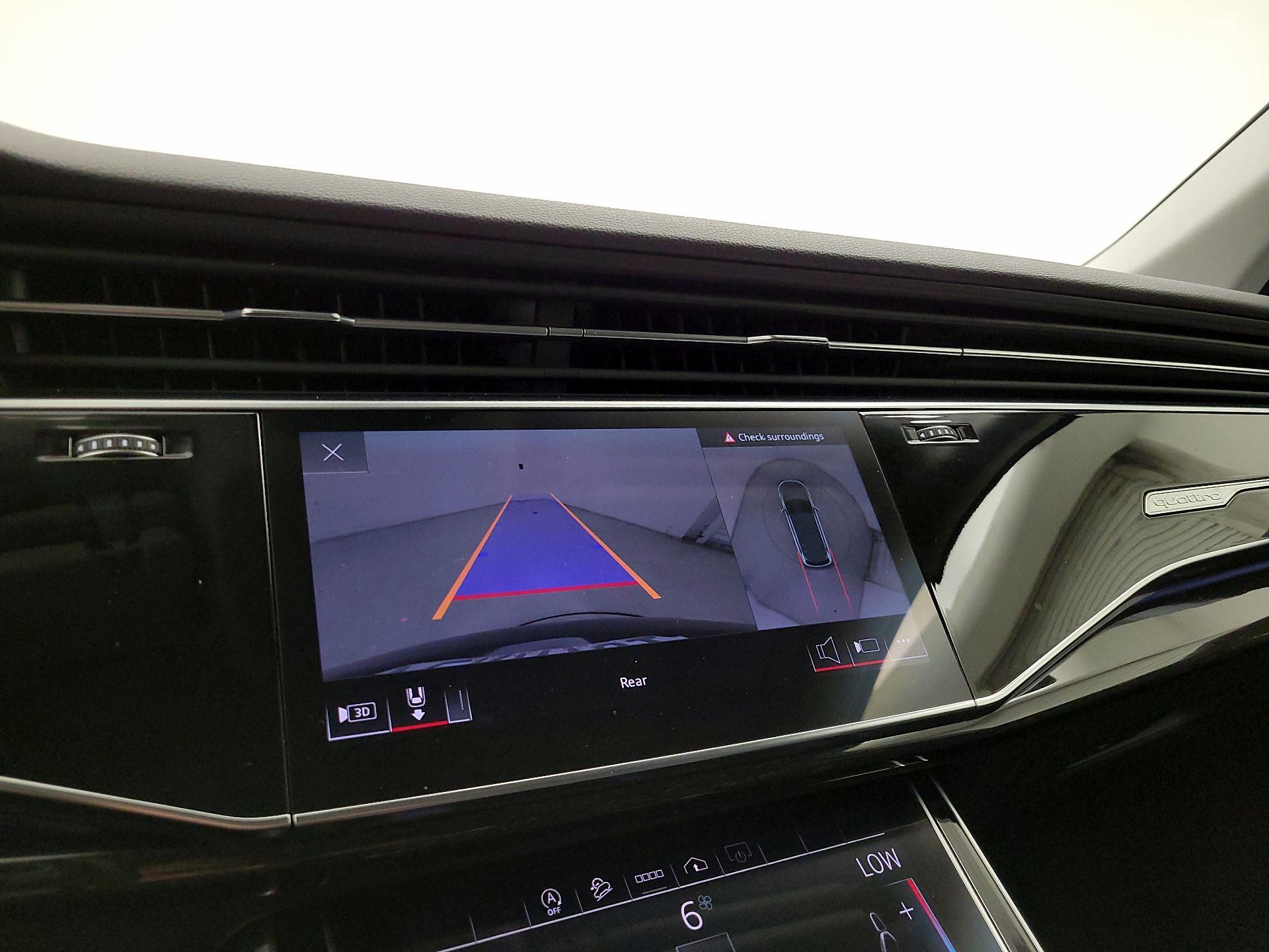 Thumbnail: 2023 Audi Q7 - 15