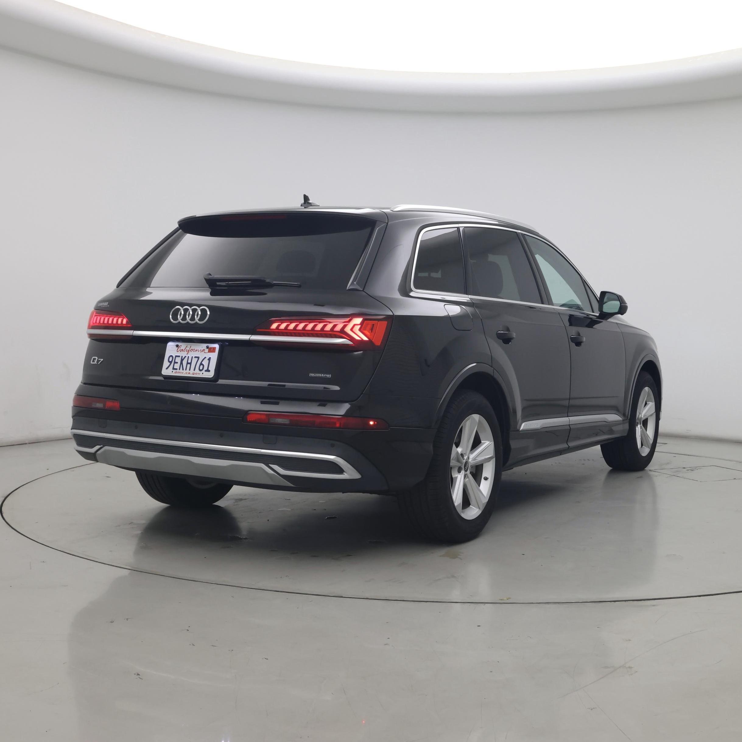 Thumbnail: 2023 Audi Q7 - 8