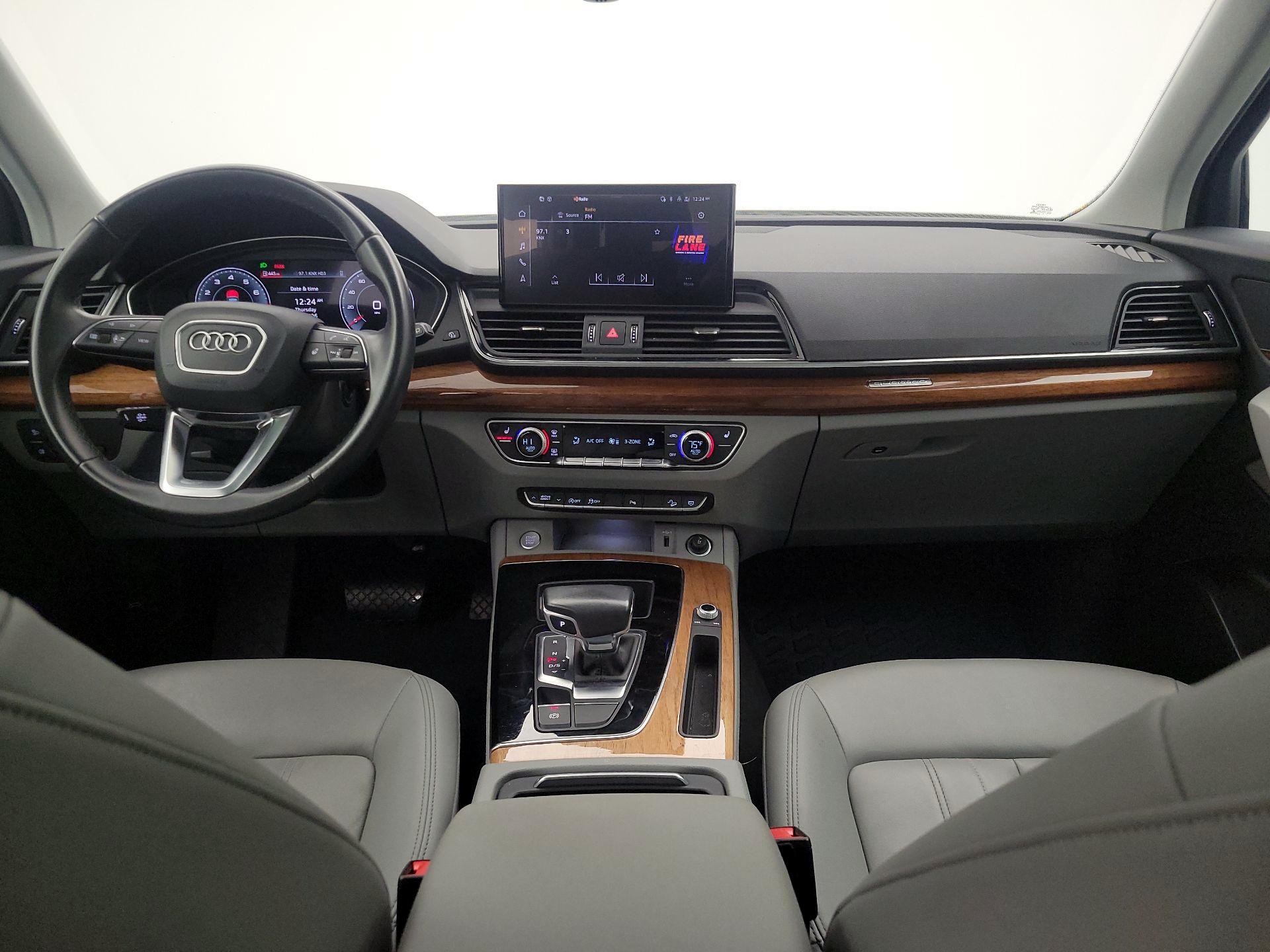 Thumbnail: 2022 Audi Q5 - 9