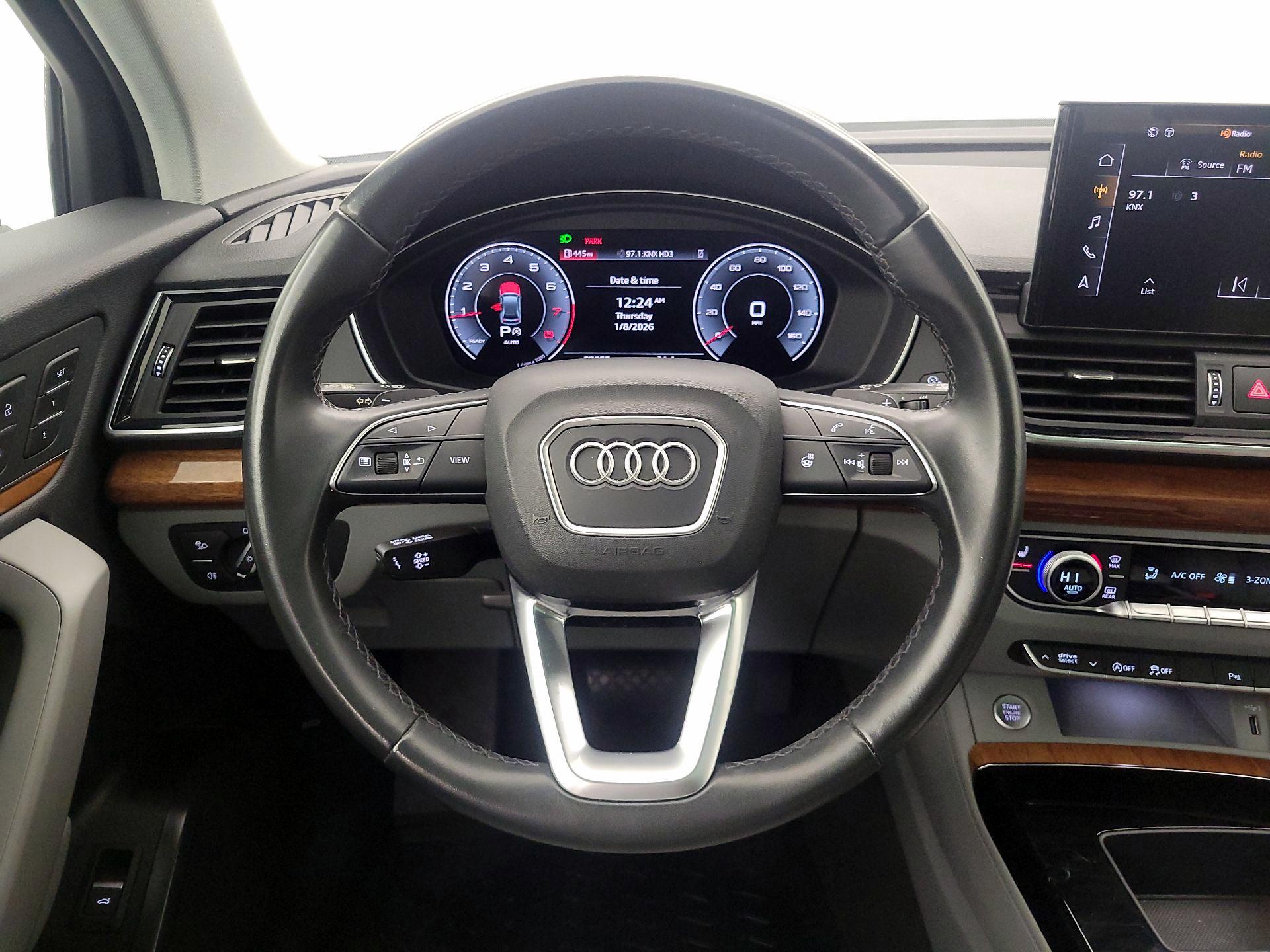 Thumbnail: 2022 Audi Q5 - 10